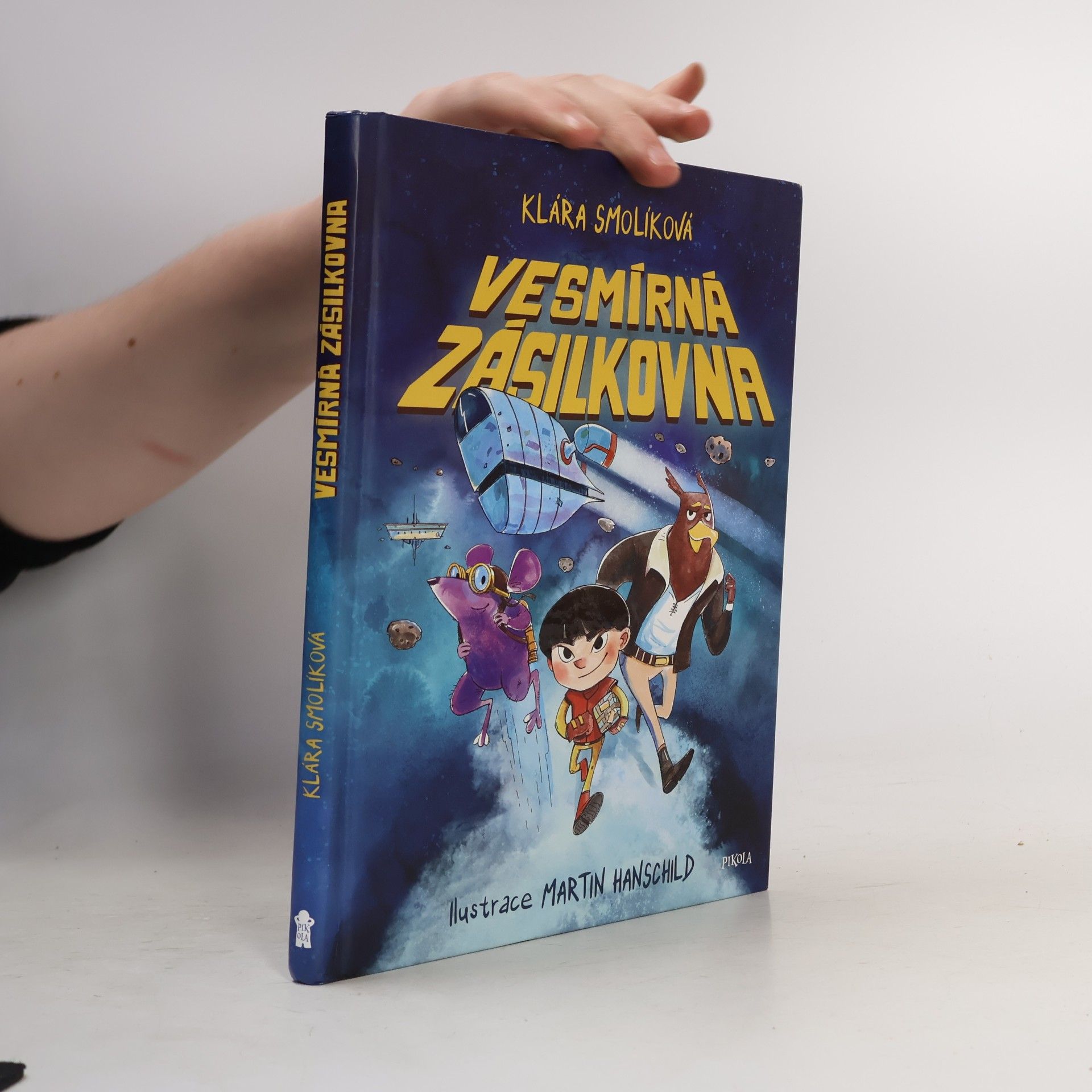 Vesmírná zásilkovna