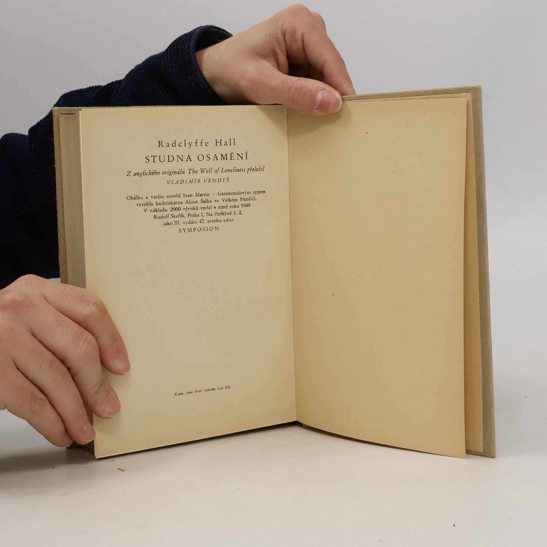 Radclyffe Hall Studna osamění