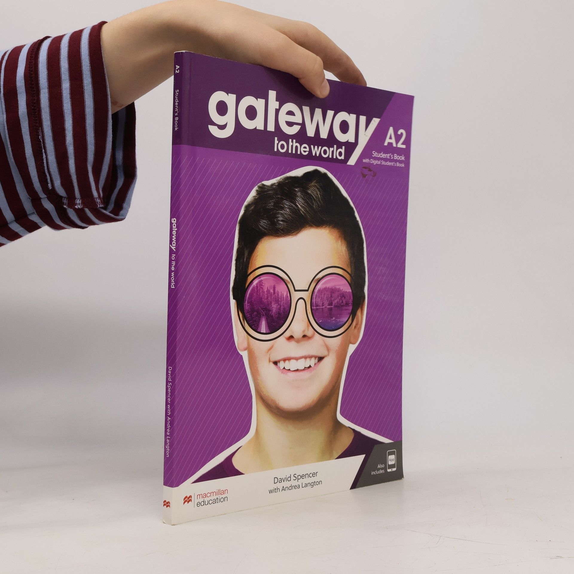 Gateway to the World A2 Student's Book with Student's App and Digital Student's Book