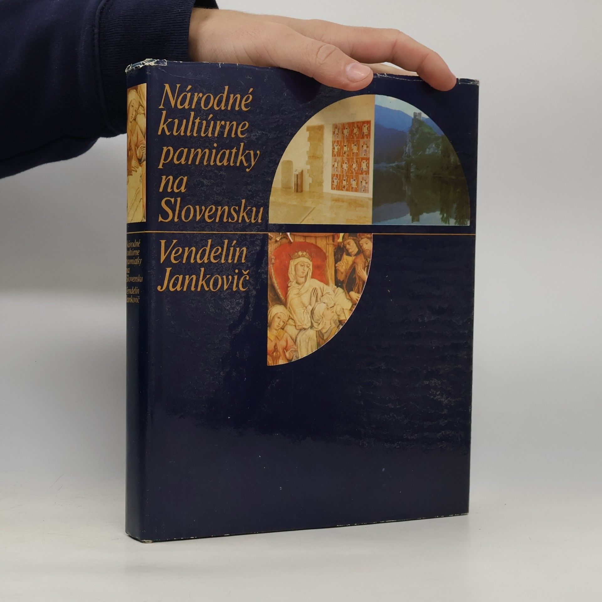 Autorenkollektiv Národné kultúrne pamiatky na Slovensku