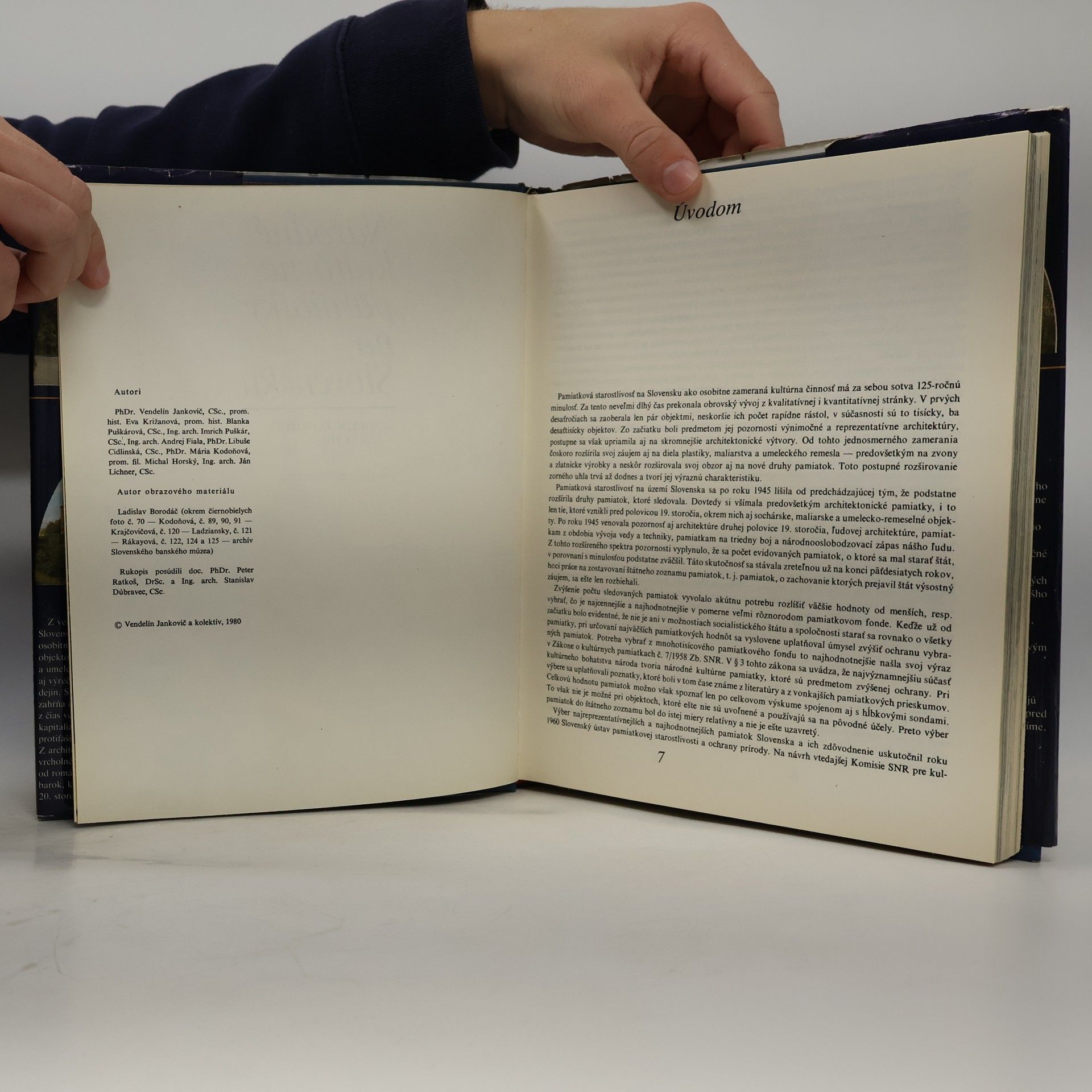 Autorenkollektiv Národné kultúrne pamiatky na Slovensku