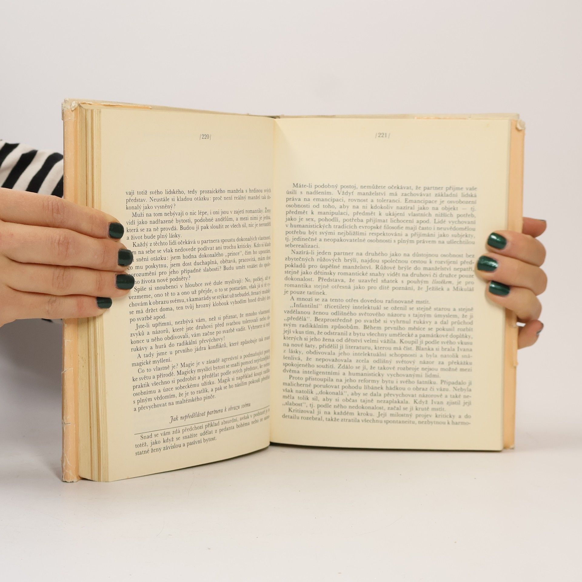 Various authors Encyklopedie mladé ženy