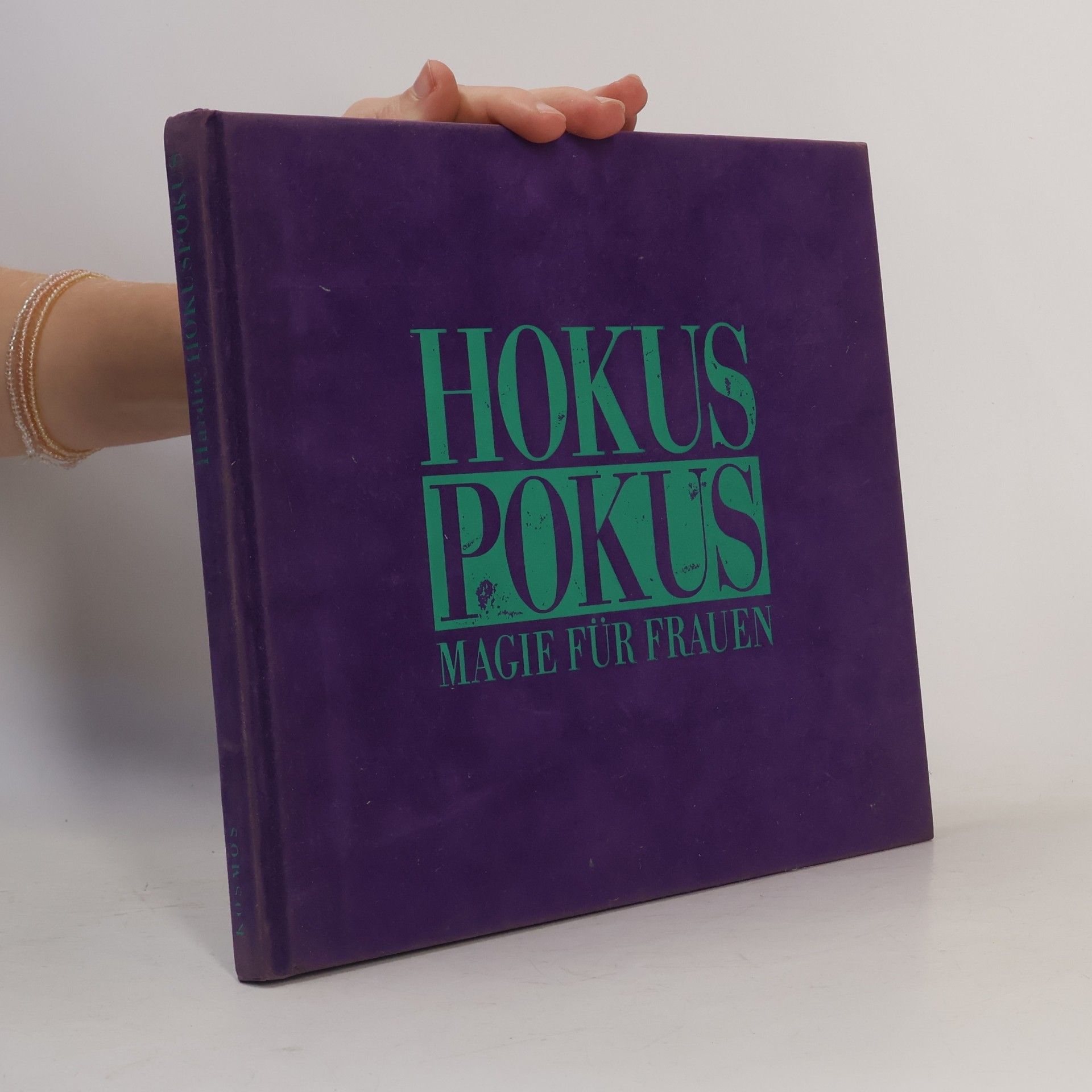 Titania Hardie Hocus Pocus