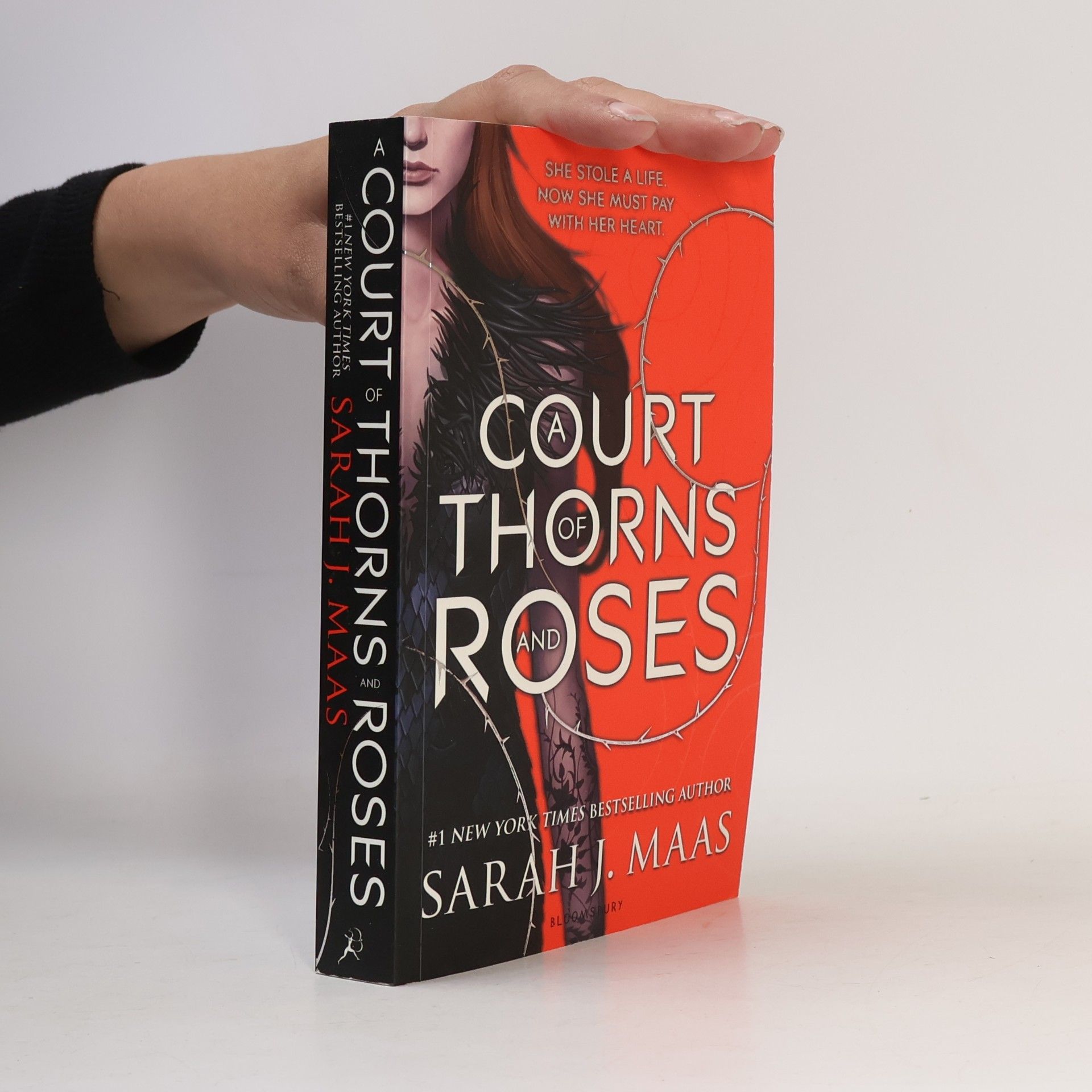 A Court of Thorns and Roses