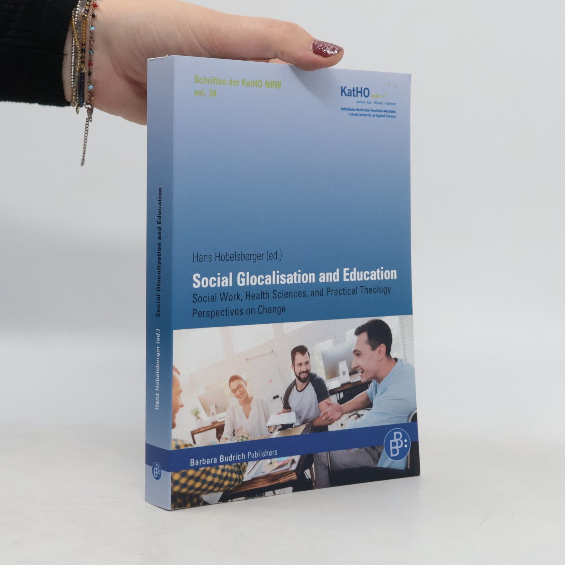 Hans Hobelsberger Social Glocalisation and Education