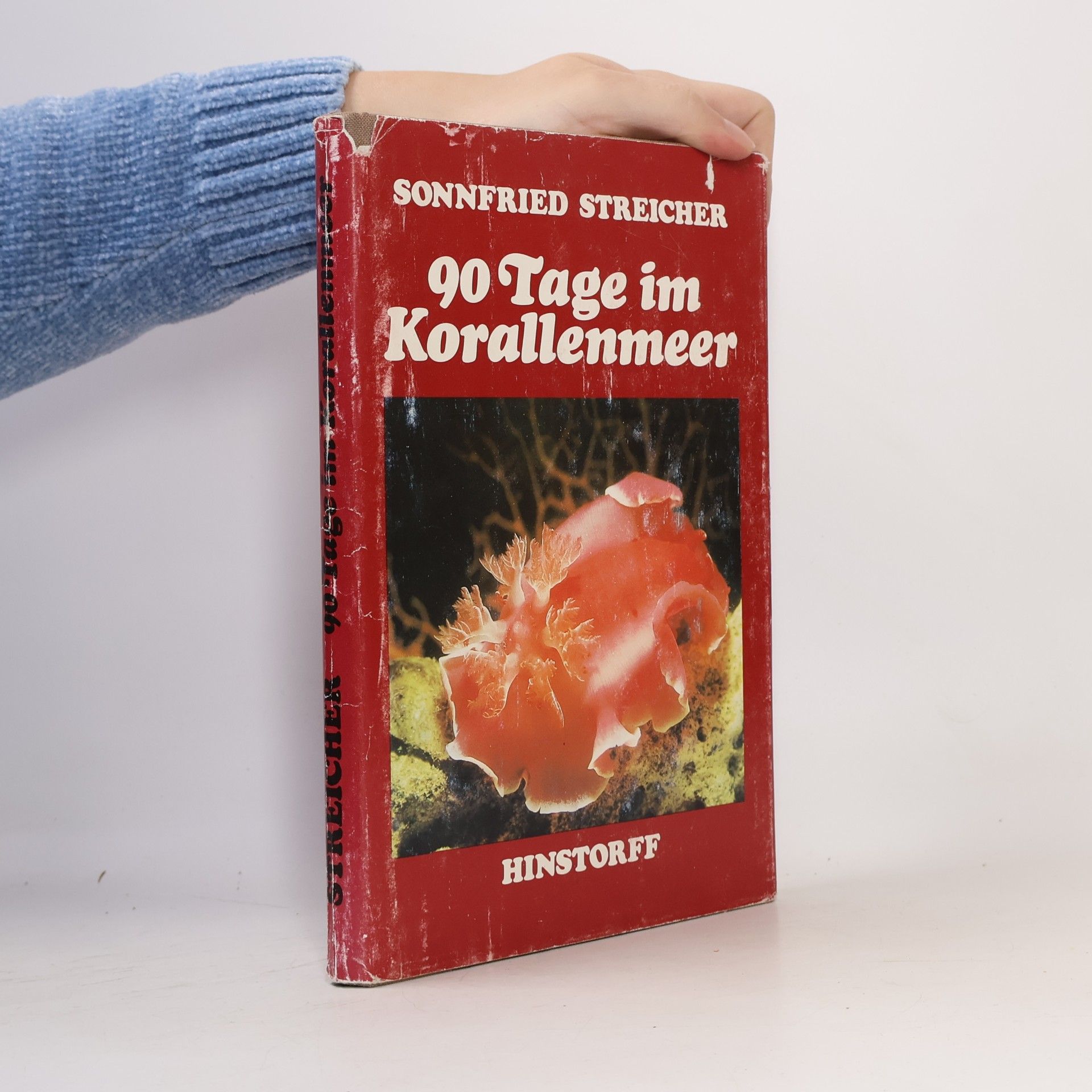 90 [Neunzig] Tage im Korallenmeer