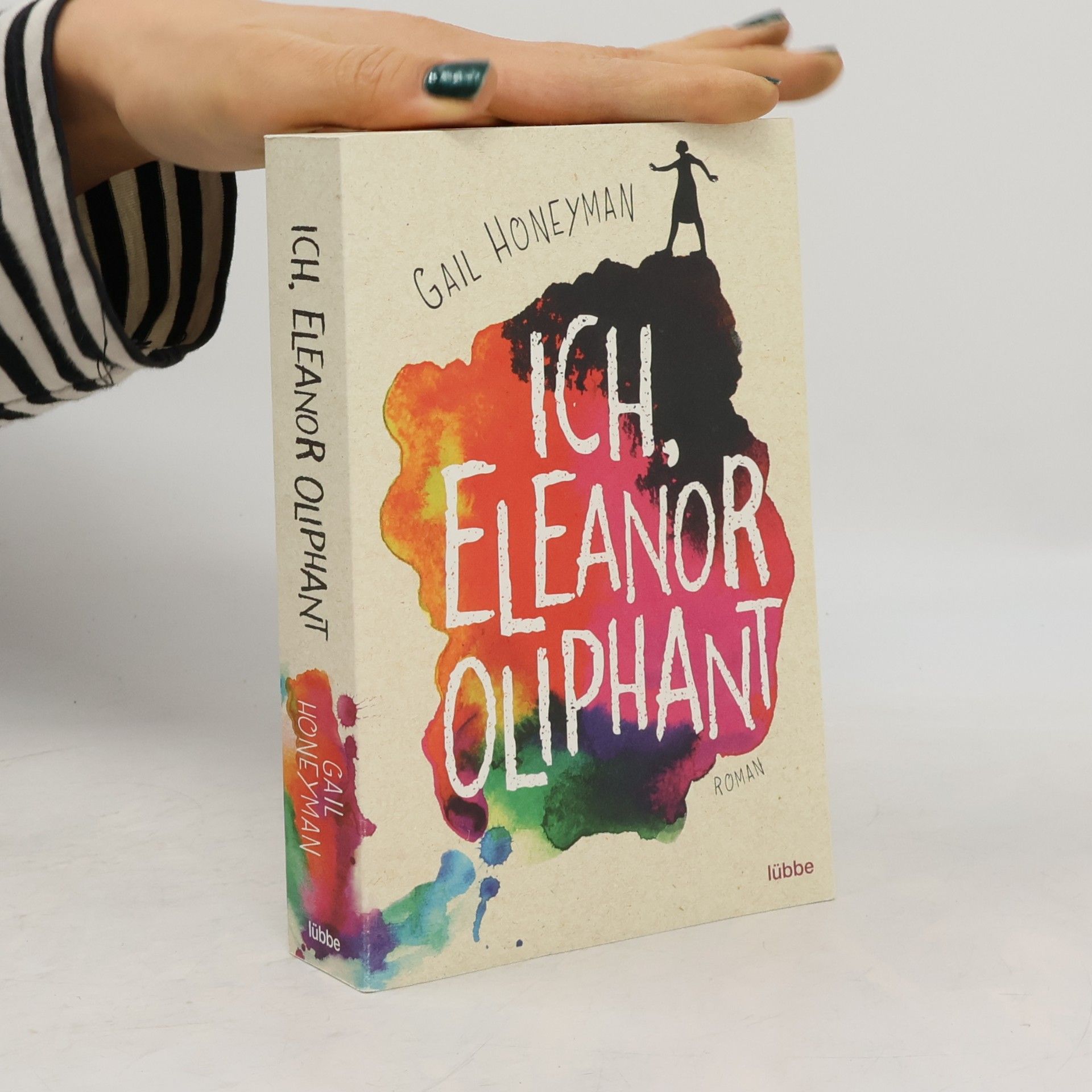 Ich, Eleanor Oliphant