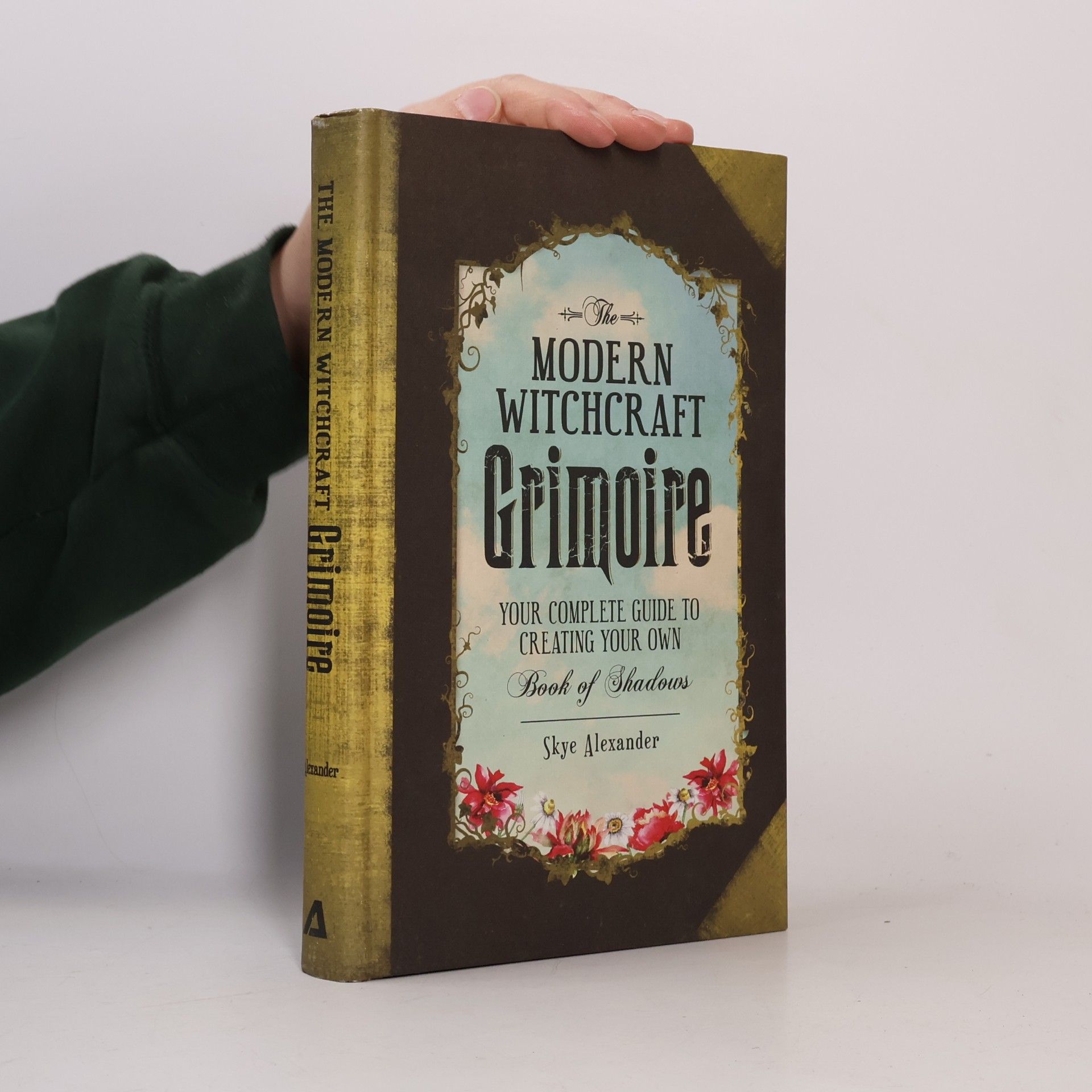 The Modern Witchcraft Grimoire