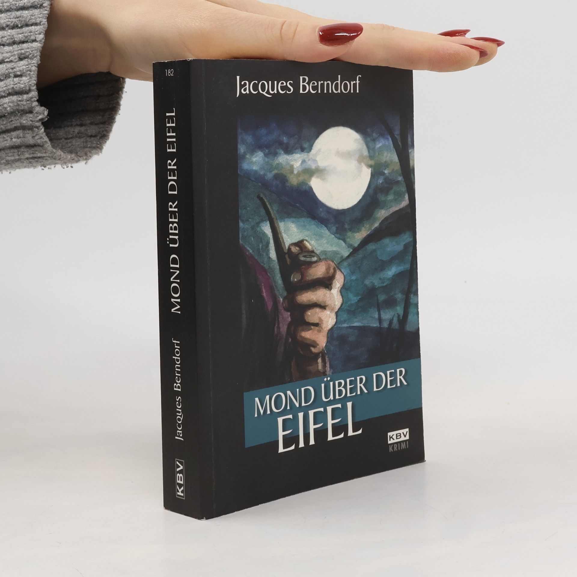 Mond über der Eifel