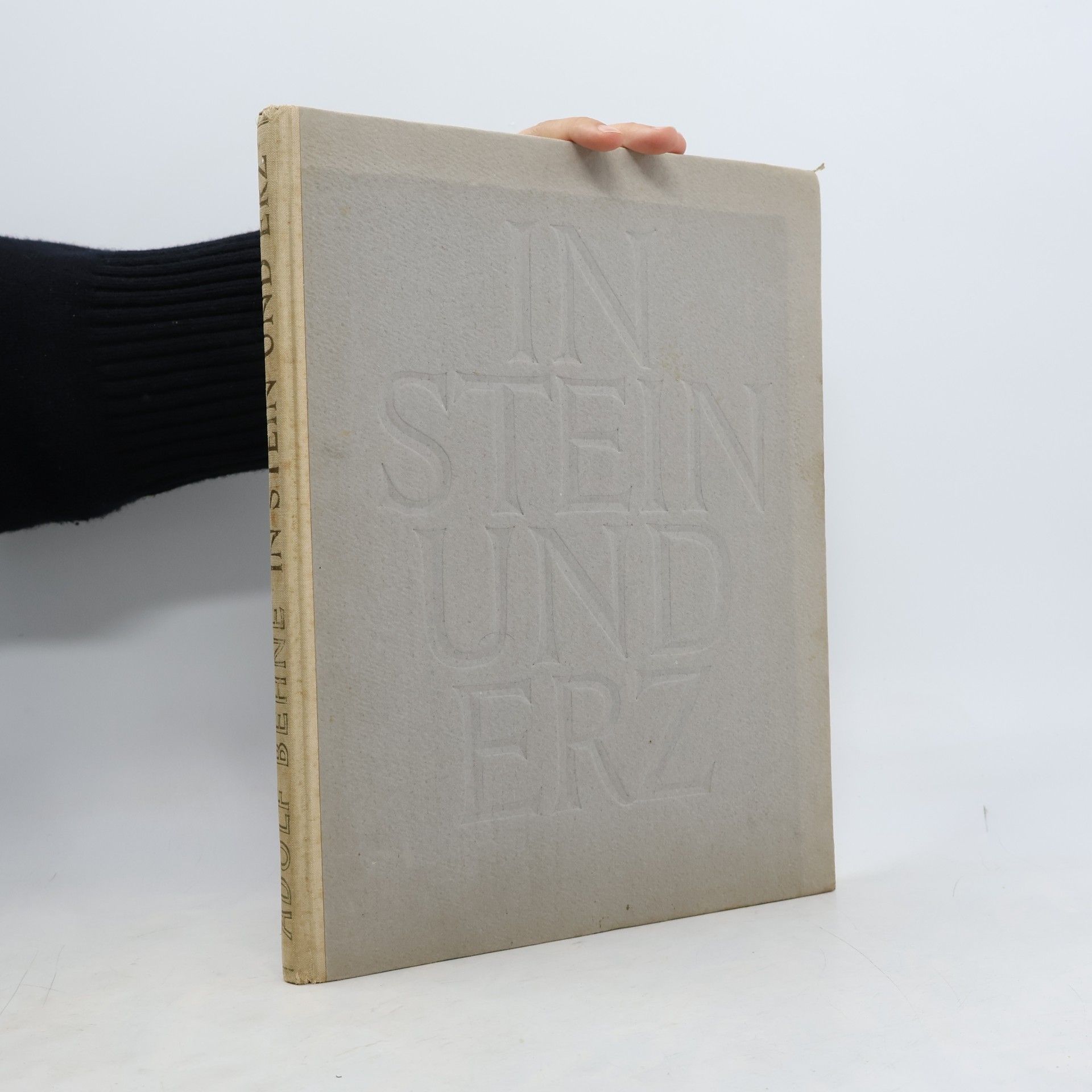In Stein und Erz
