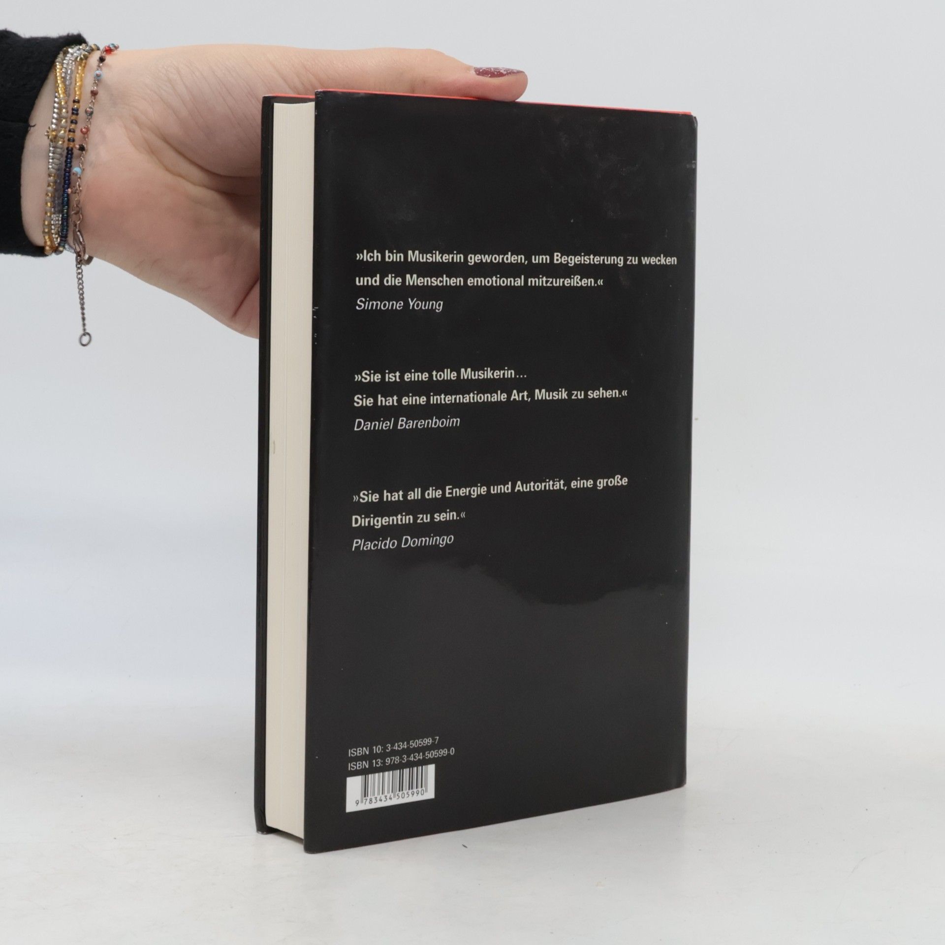 Ralf Pleger Simone Young: Die Dirigentin