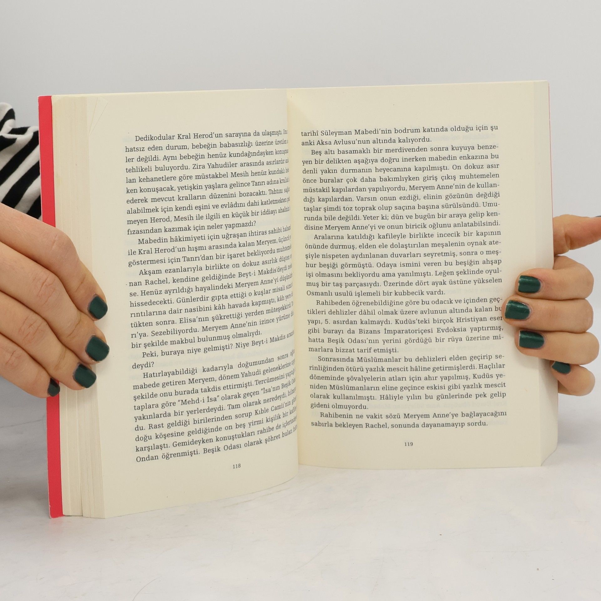 Ahmet Turgut Kalbim Kudüs'te Kaldı: Yüz Yıllık Ayrılığın Romanı - 35. Baskı