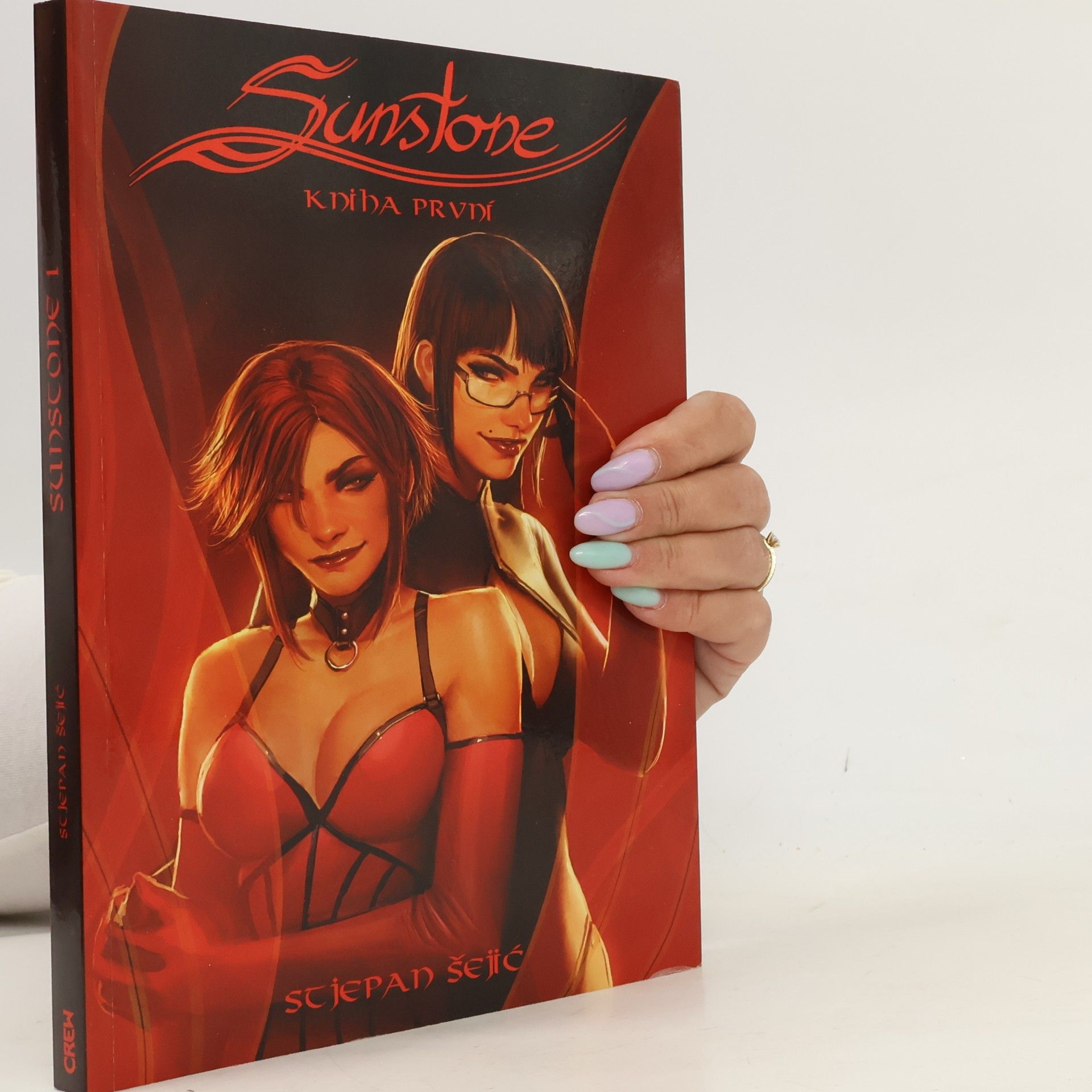 Sunstone: Kniha první