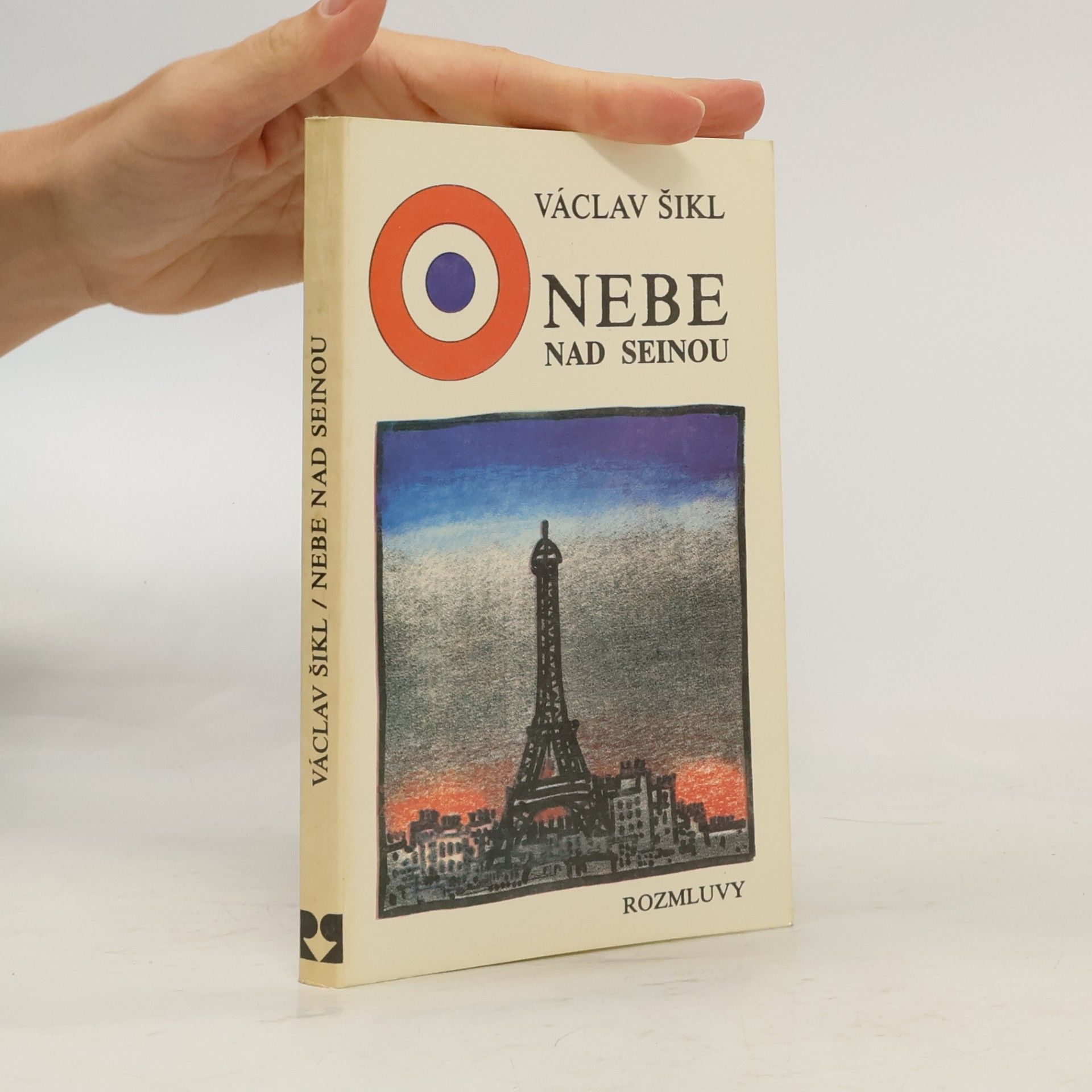 Nebe nad Seinou