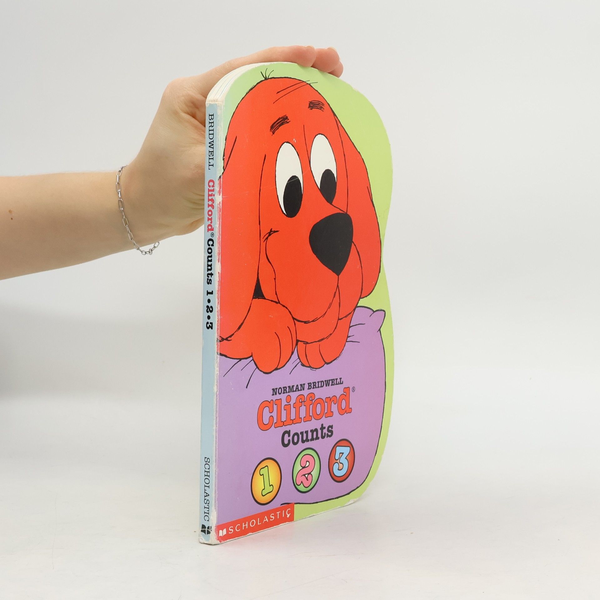 Clifford Counts 1, 2, 3 Board Book