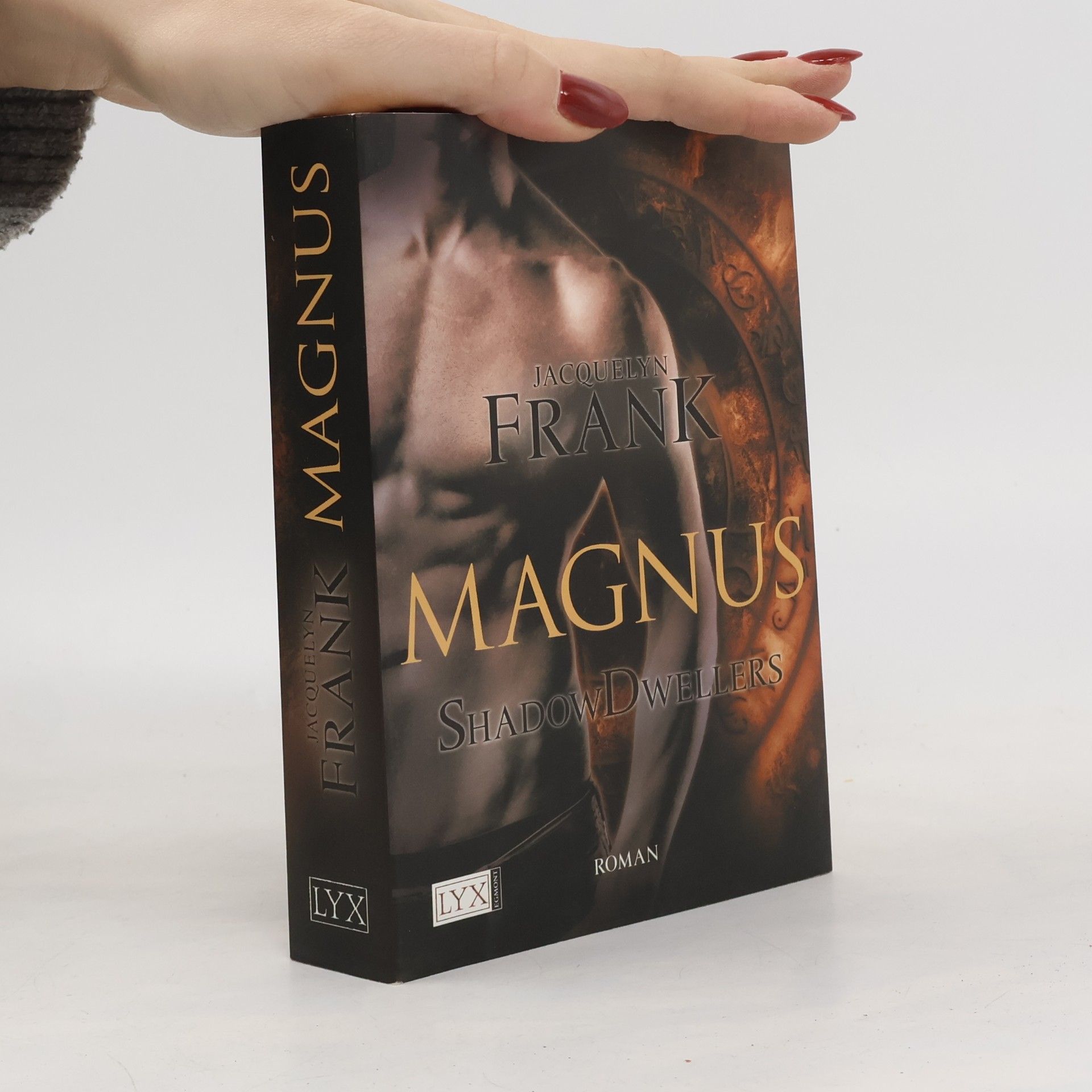 Frank Jaquelyn ShadowDwellers. Magnus