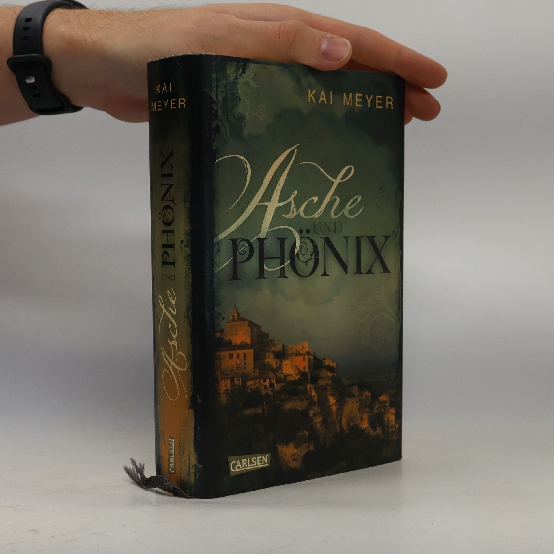 Asche und Phönix