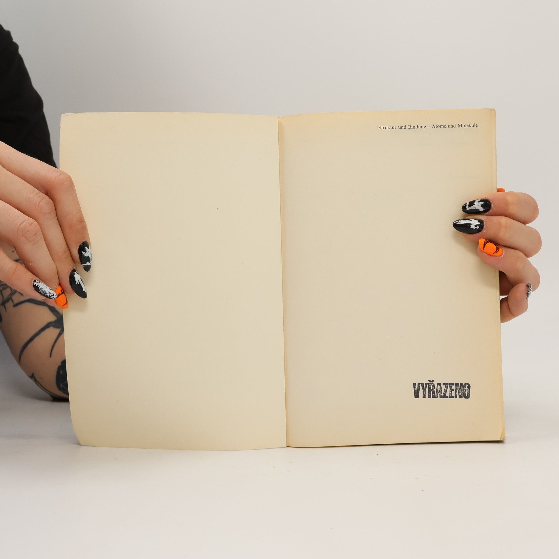 Autorenkollektiv Struktur und Bindung - Atome und Moleküle