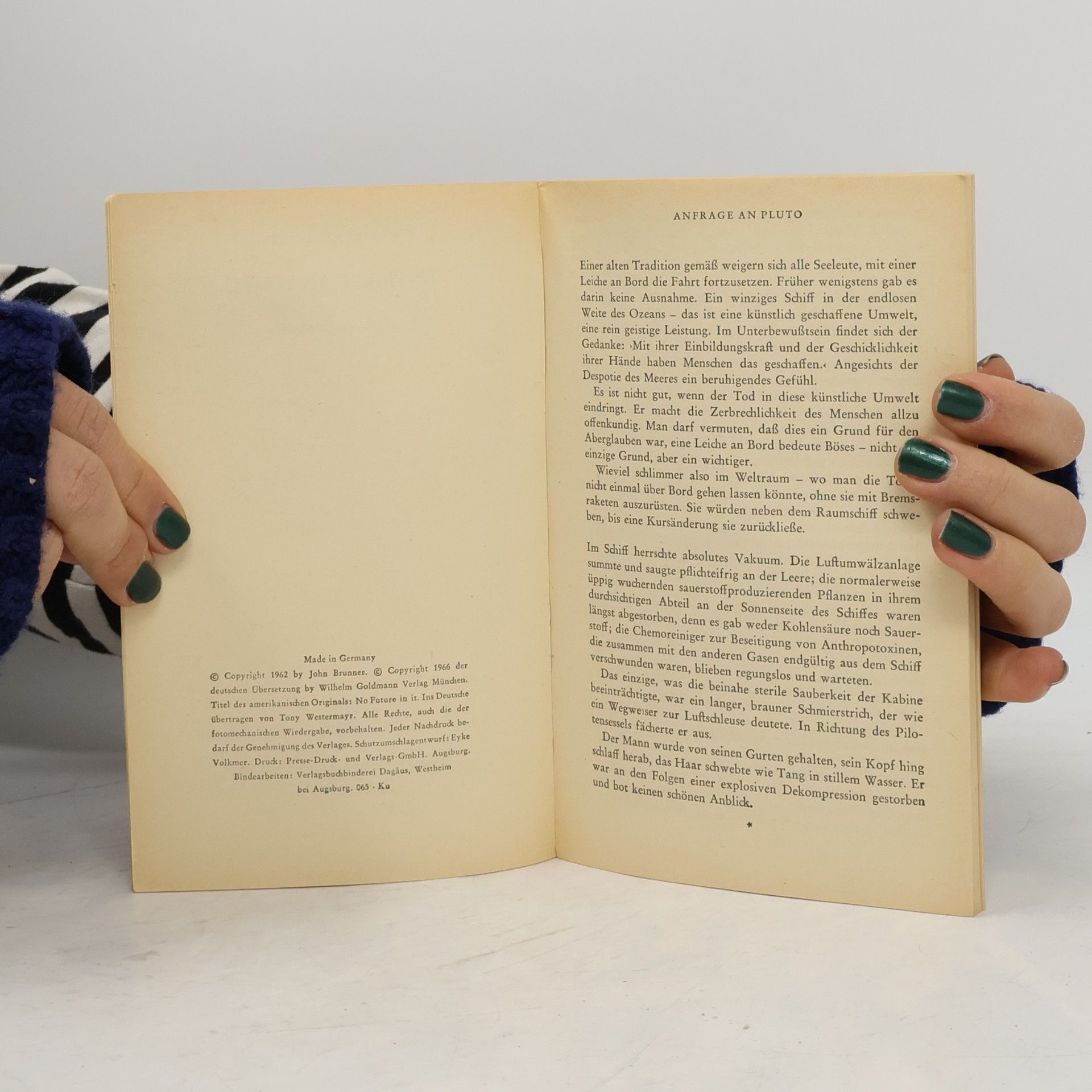 John Brunner Anfrage an Pluto