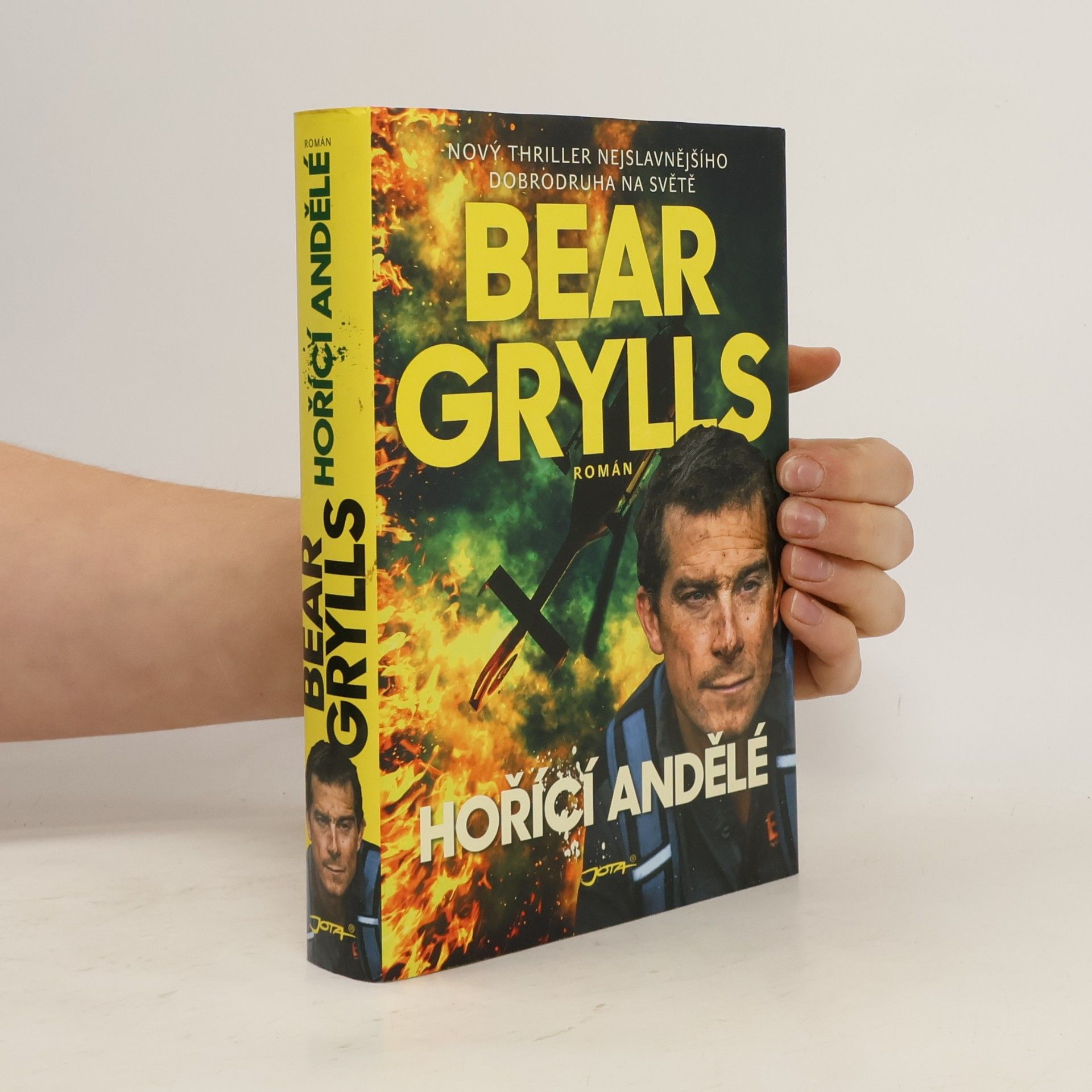 Bear Grylls Hořící andělé