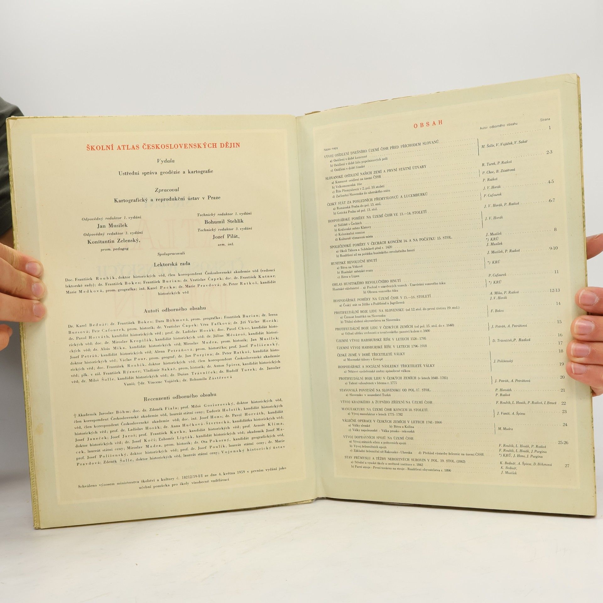 Autorenkollektiv Školní atlas československých dějin