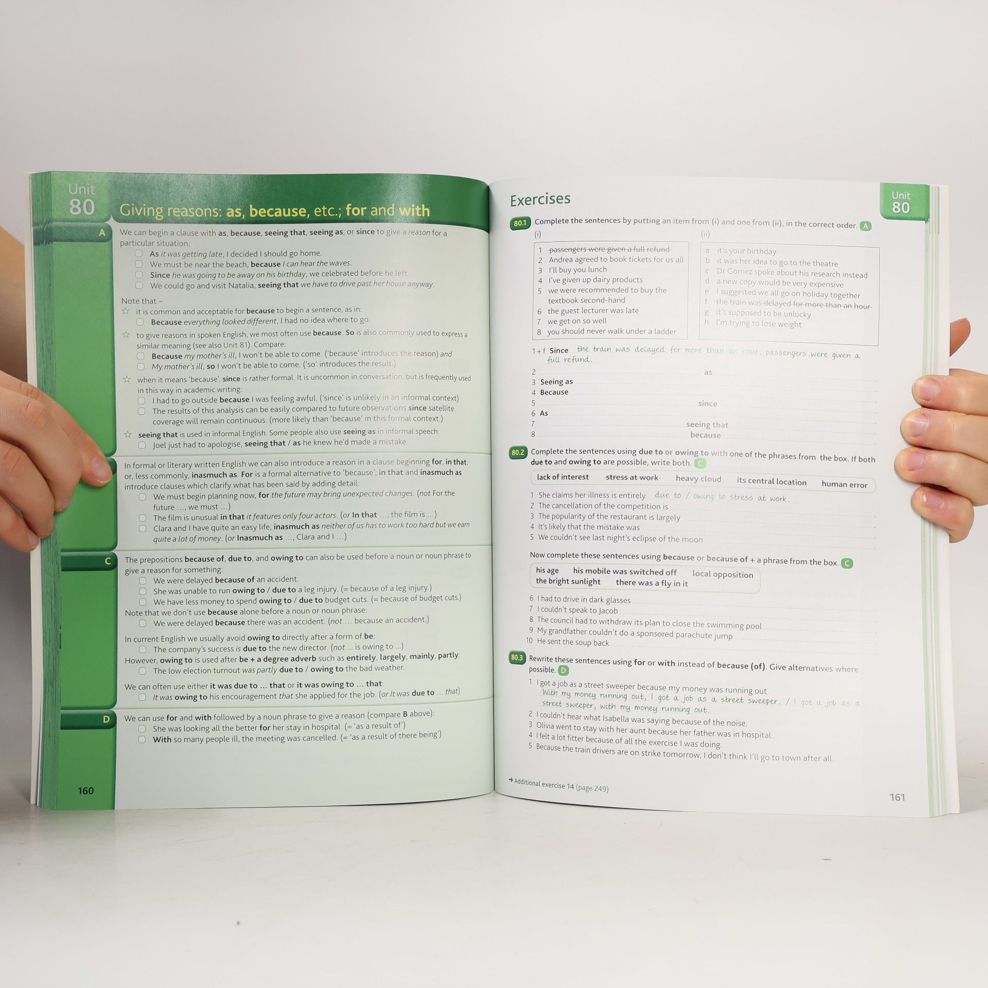 Martin Hewings Advanced grammar in use. A self-study reference and practice book for advanced learners of English.