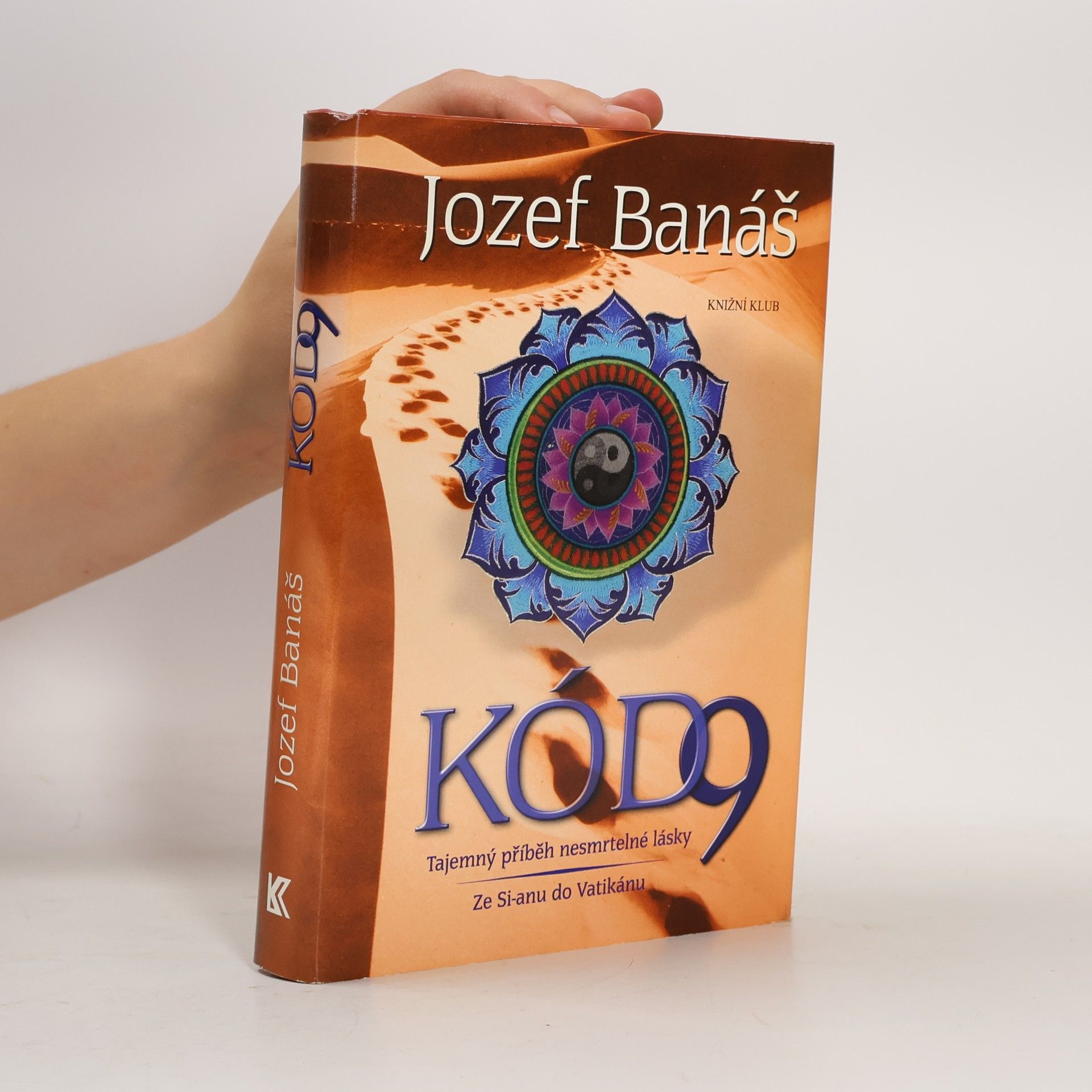 Kód 9: tajemný příběh nesmrtelné lásky