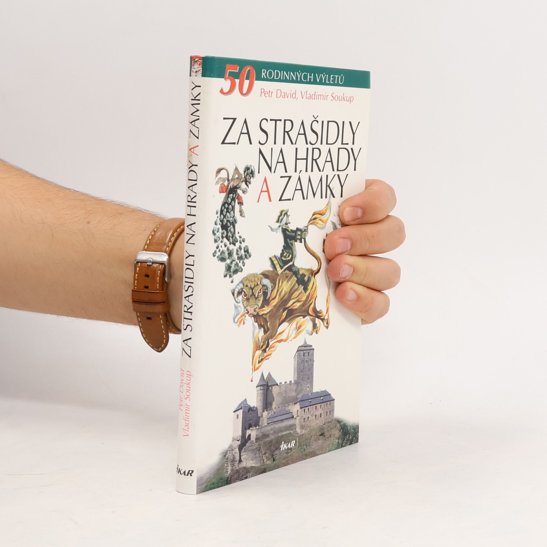 Za strašidly na hrady a zámky
