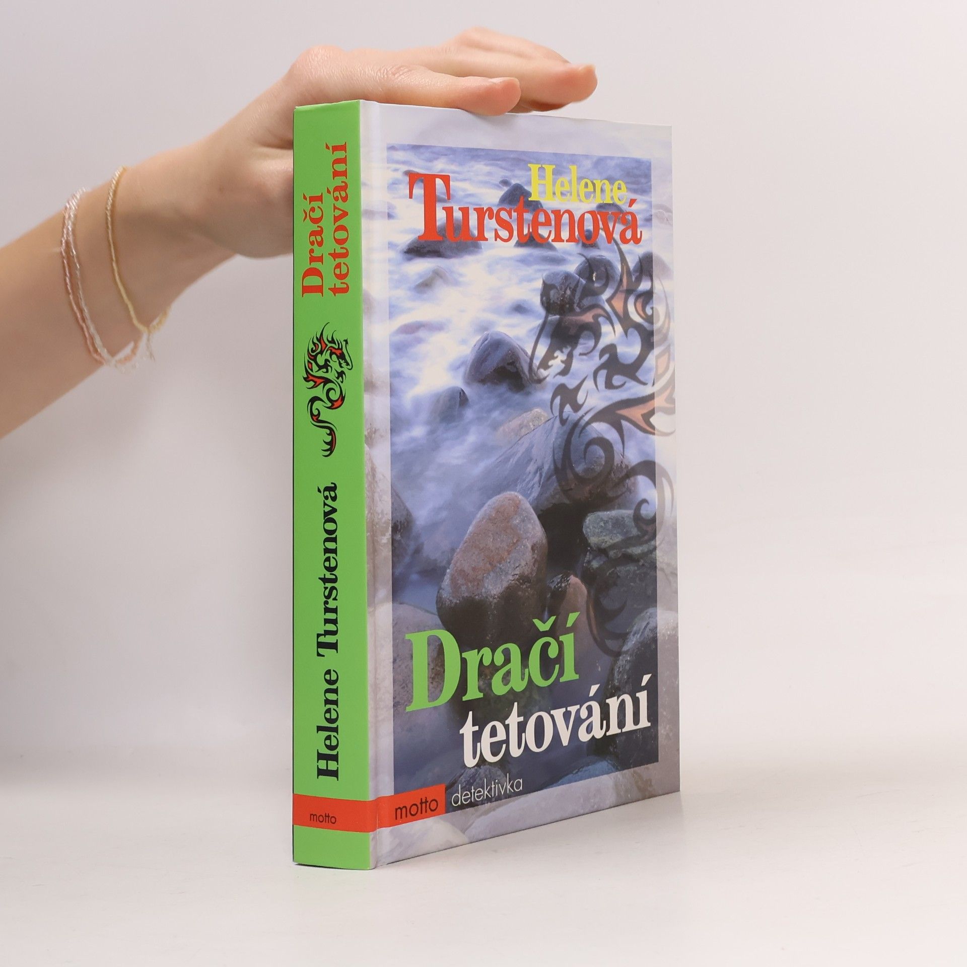 Helene Tursten Dračí tetování