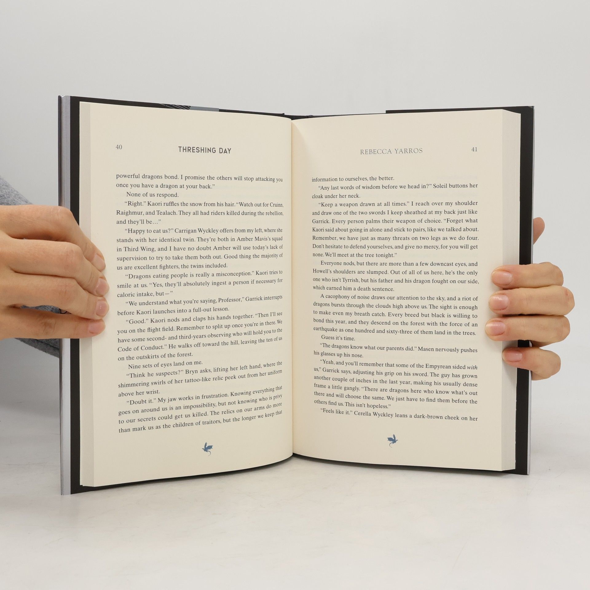 Rebecca Yarros Threshing Day (Limited Deluxe Edition): Return to the Empyrean world with thirteen stories starring your favourite Fourth Wing characters.
