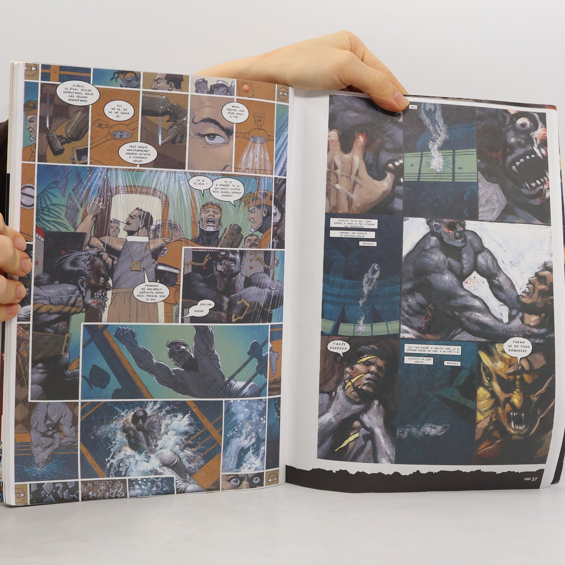 Kolektiv autorů Comicsový magazín Crew 16