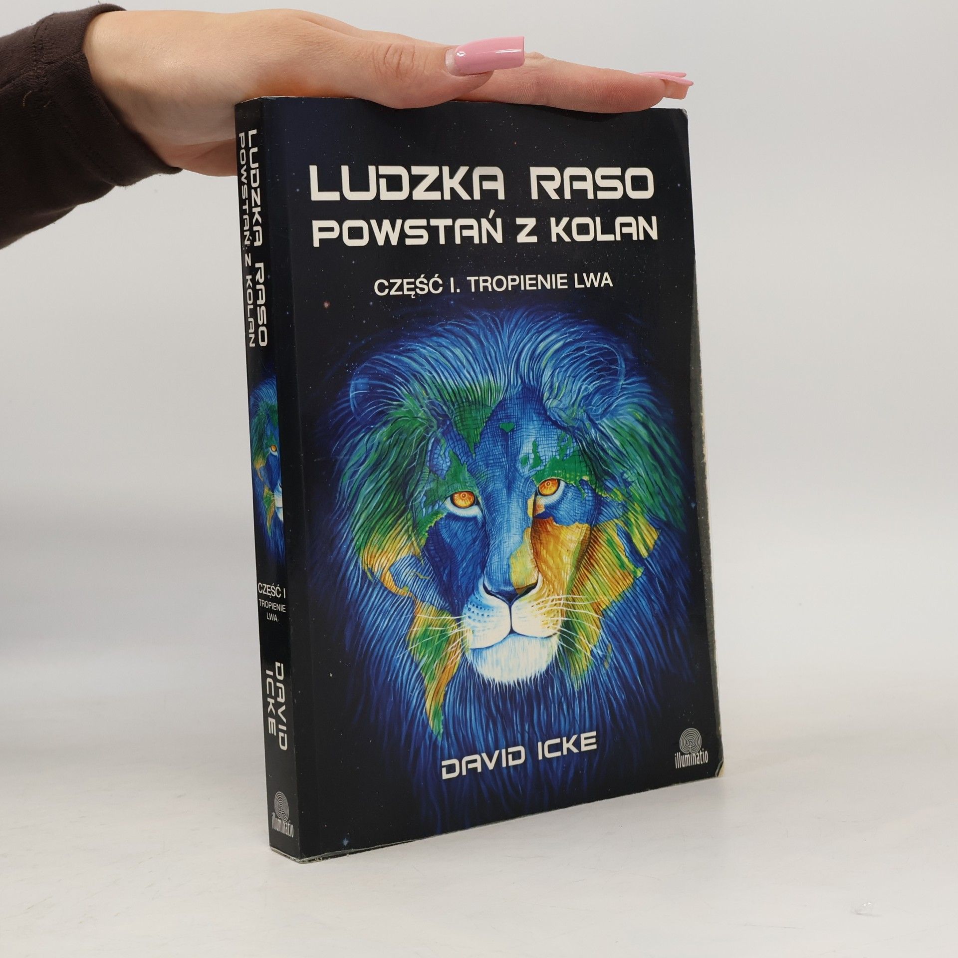 Ludzka raso, powstań z kolan. Tropienie lwa