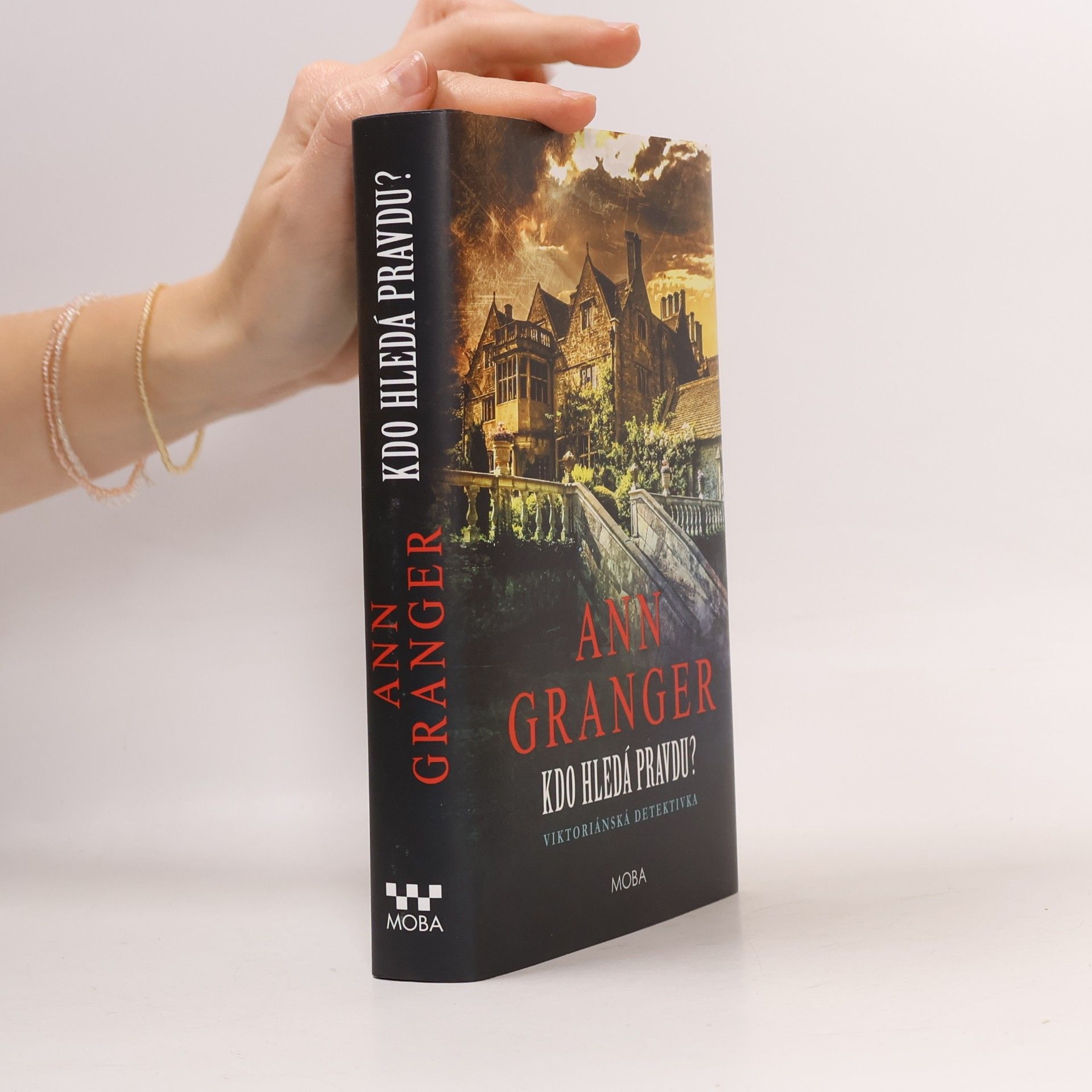 Ann Granger Kdo hledá pravdu?