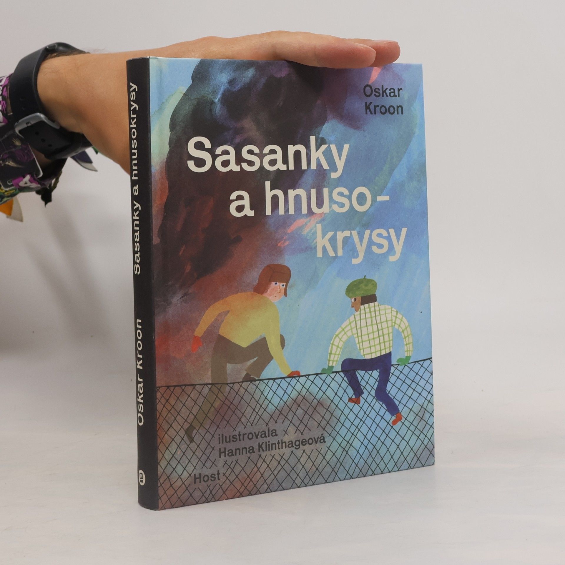 Oskar Kroon Sasan­ky a hnu­so­kry­sy