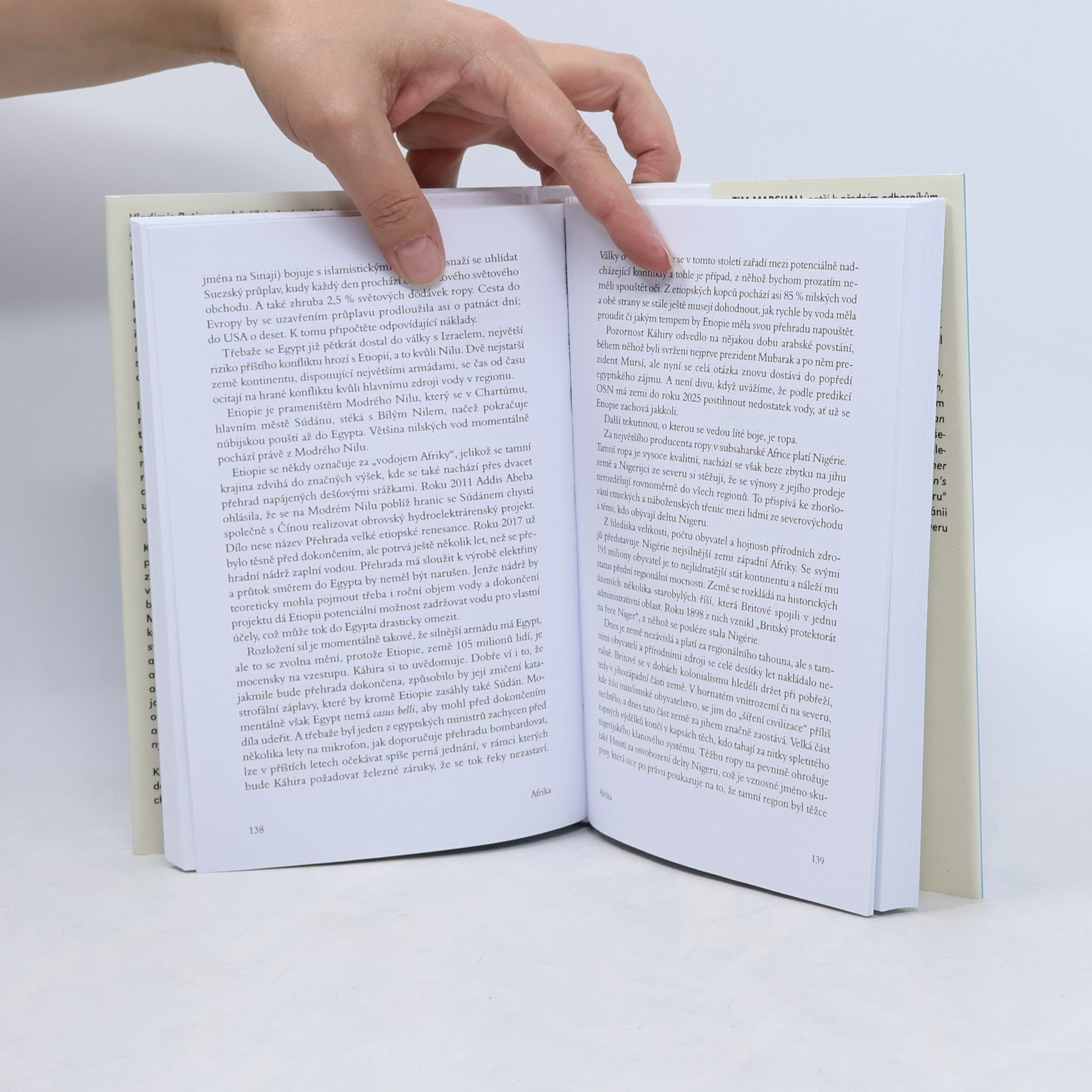 Tim Marshall V zajetí geografie