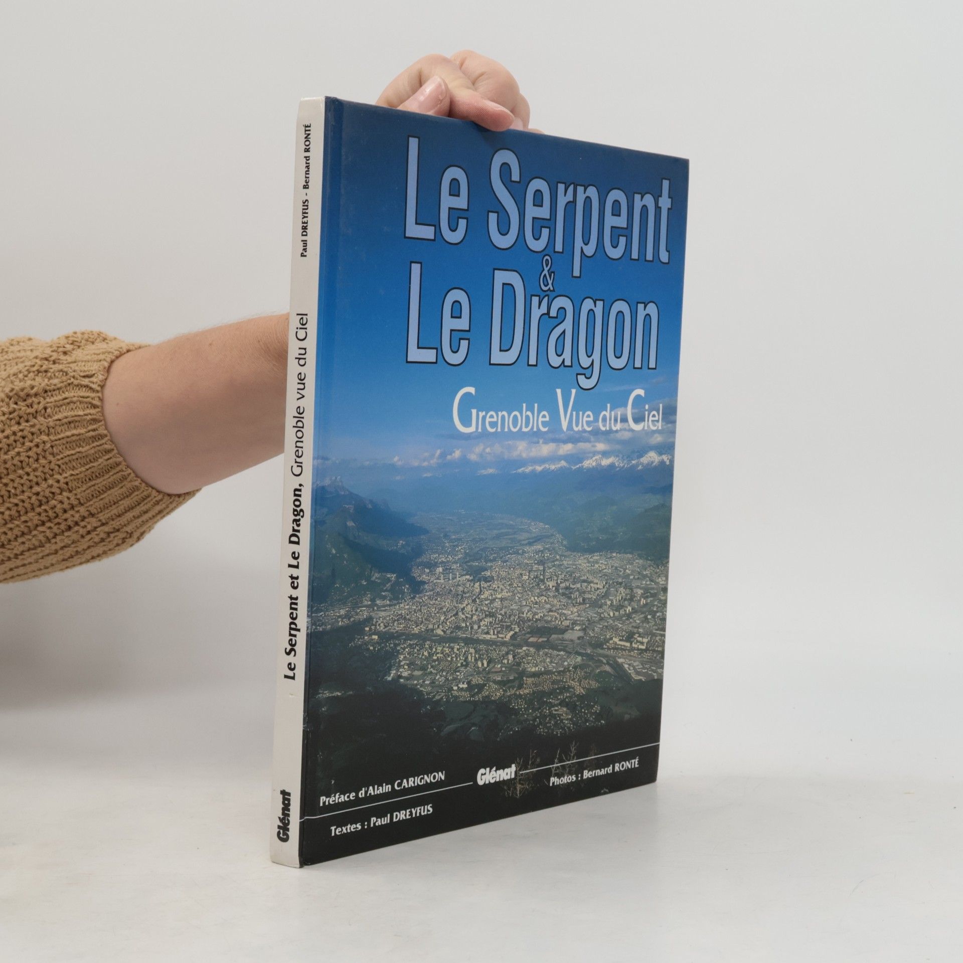 Le Serpent et le Dragon