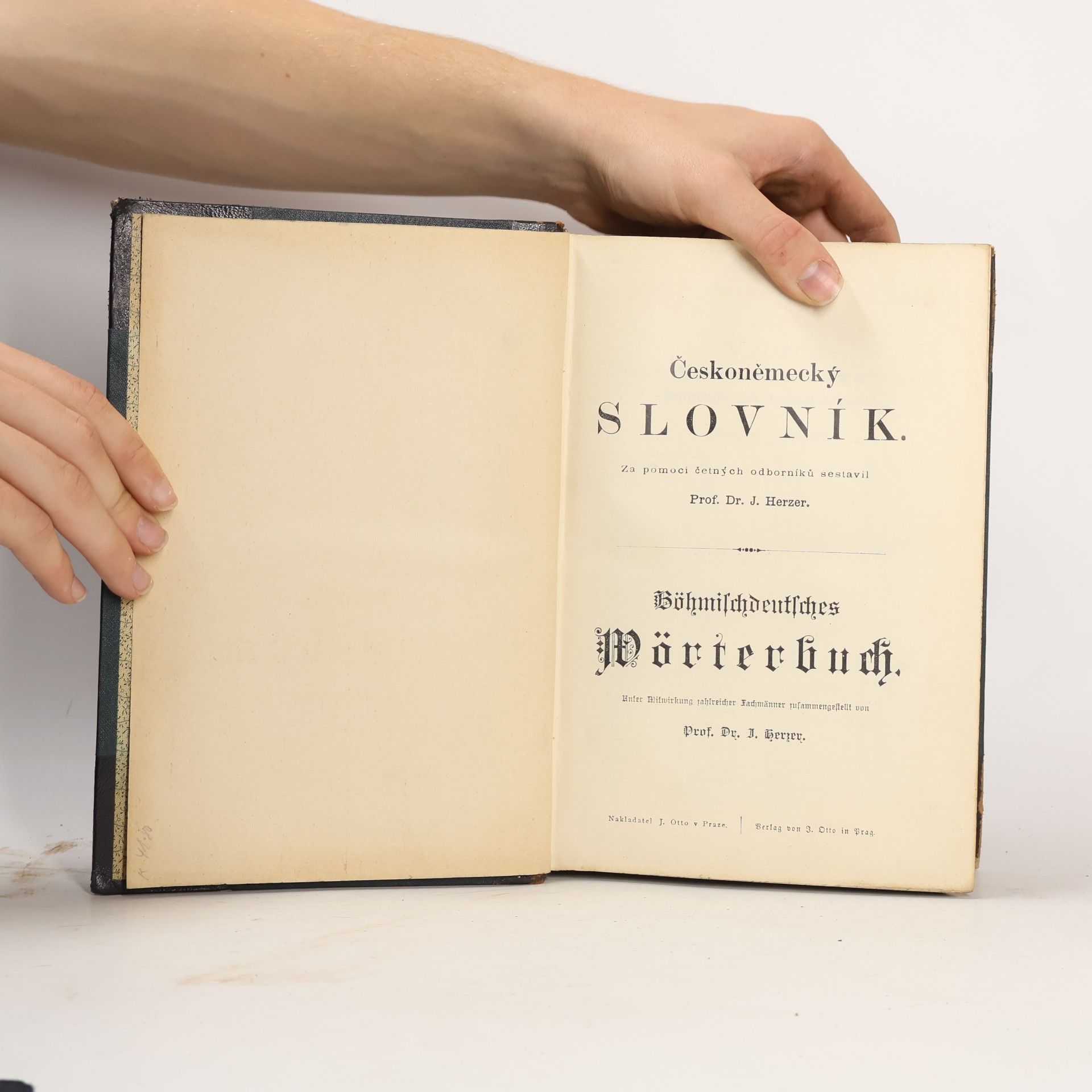 Jan Herzer Českoněmecký slovník I. A-ožžený