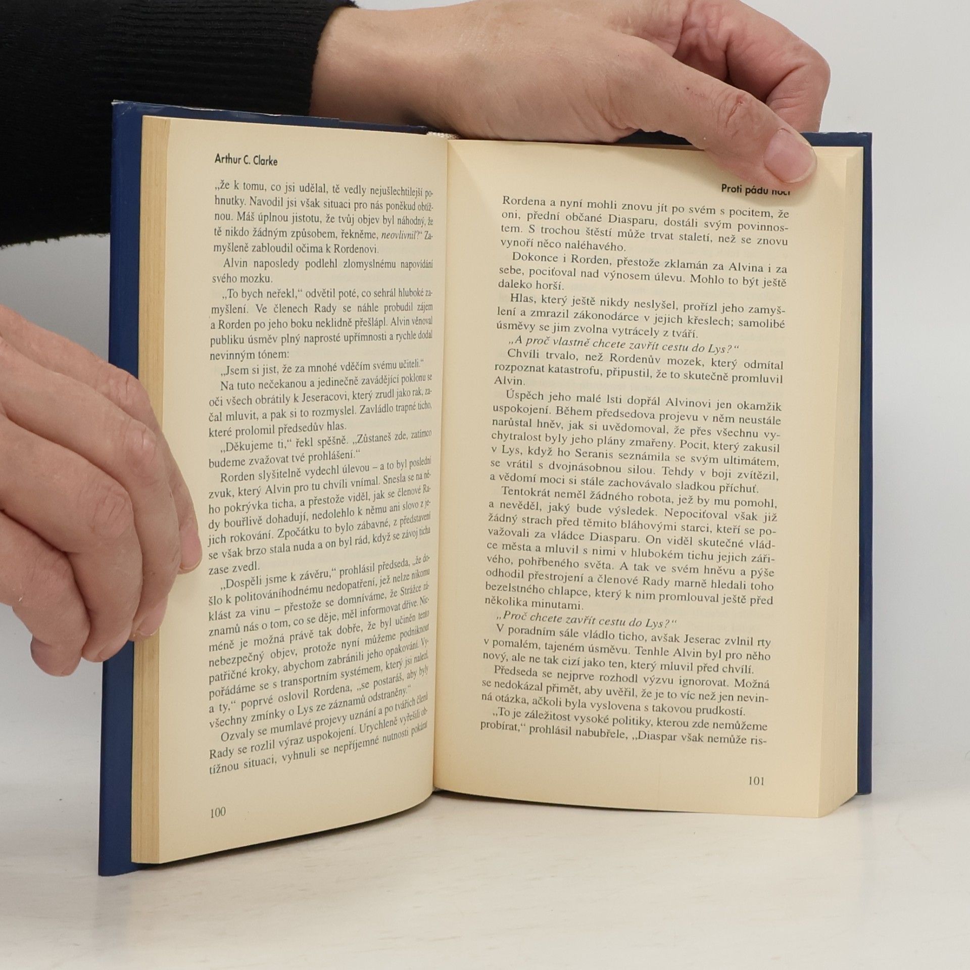 Arthur C. Clarke Proti pádu noci / Po pádu noci