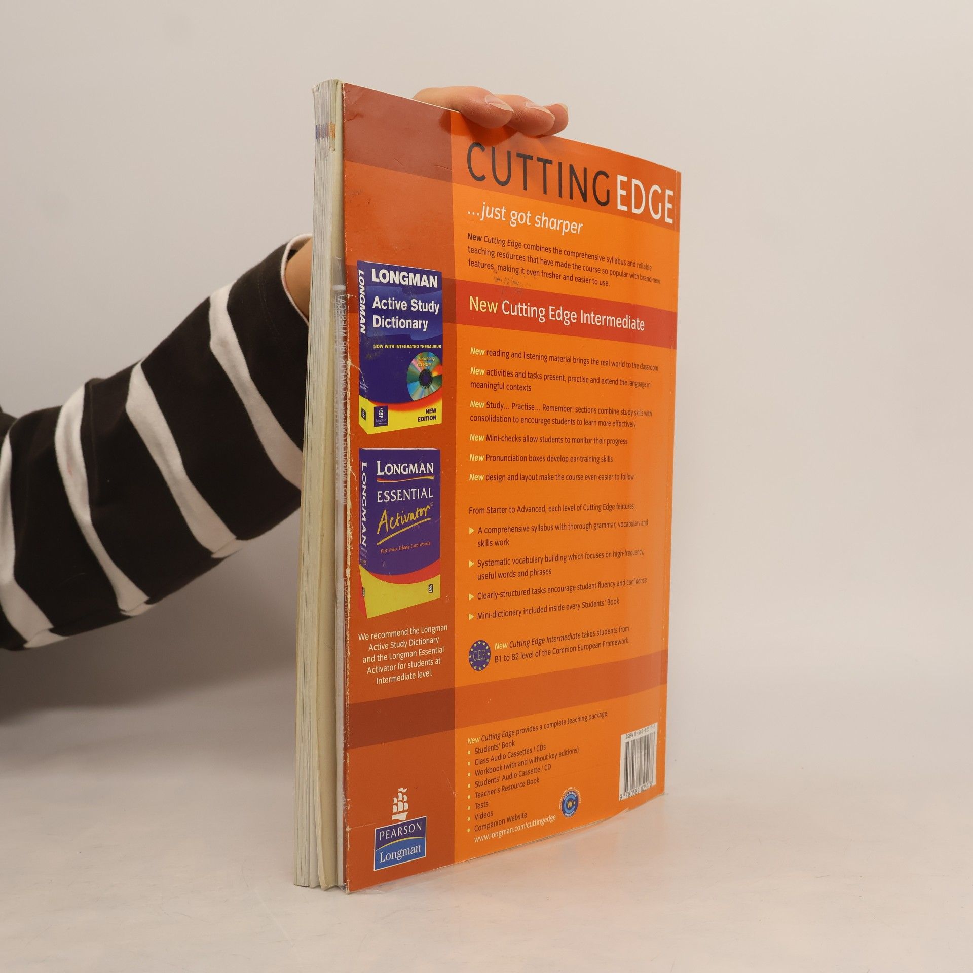 Sarah Cunningham New Cutting Edge: Intermediate. Student's Book