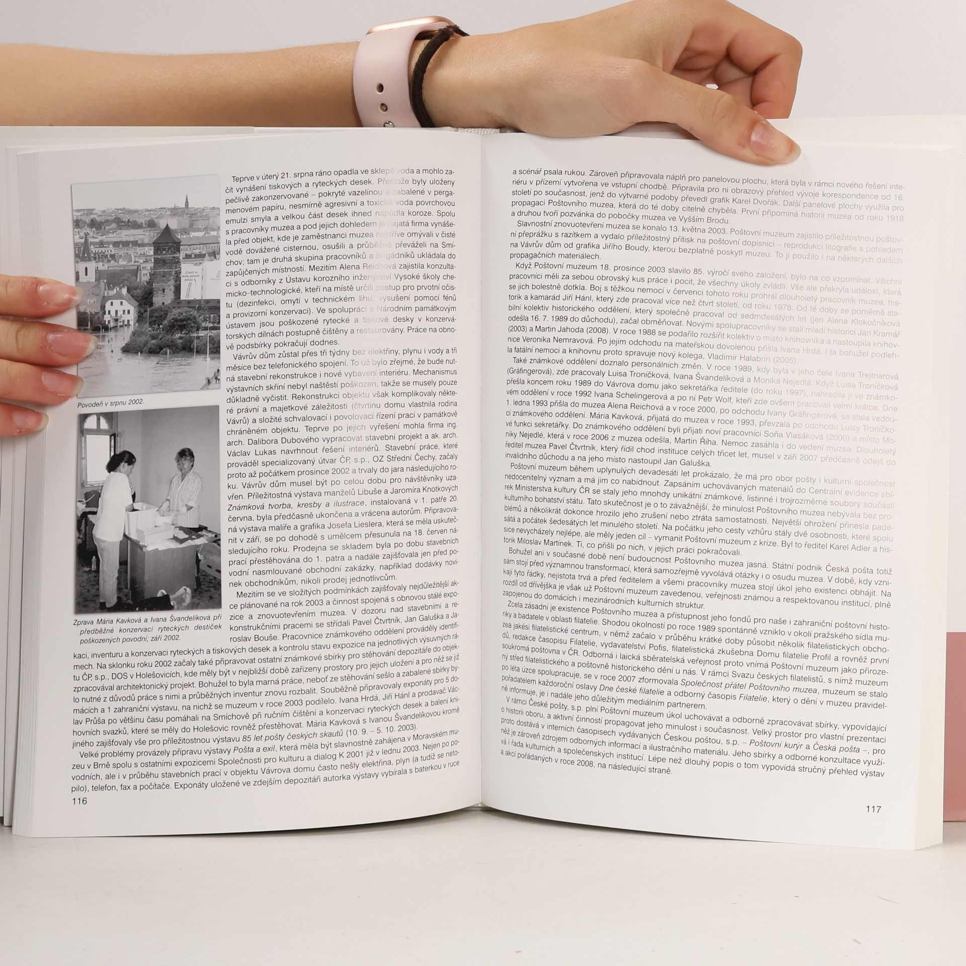 Pavel Čtvrtník Monografie československých a českých známek a poštovní historie, 25. díl, svazek 1 - 90 let Poštovního muzea
