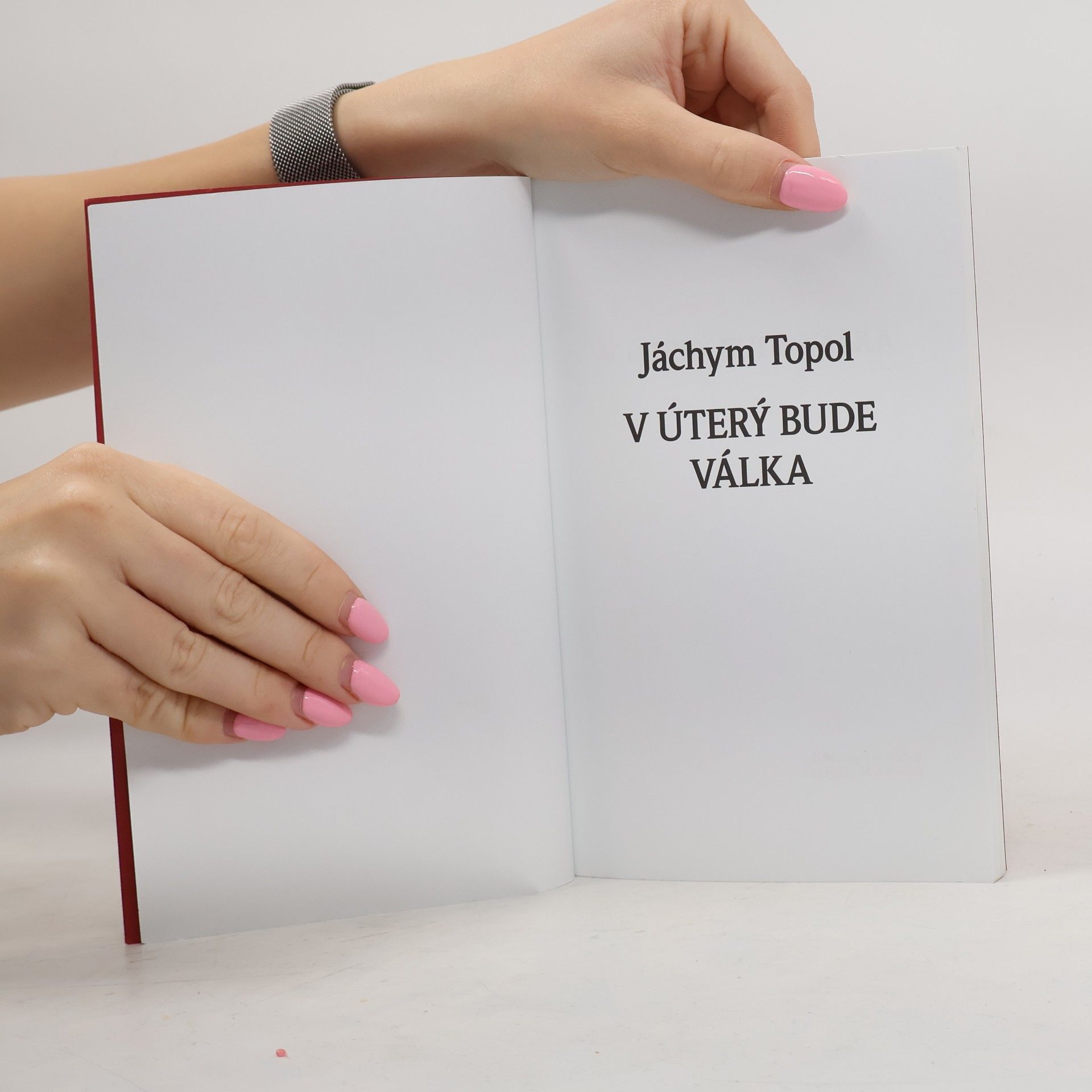 Jáchym Topol V úterý bude válka