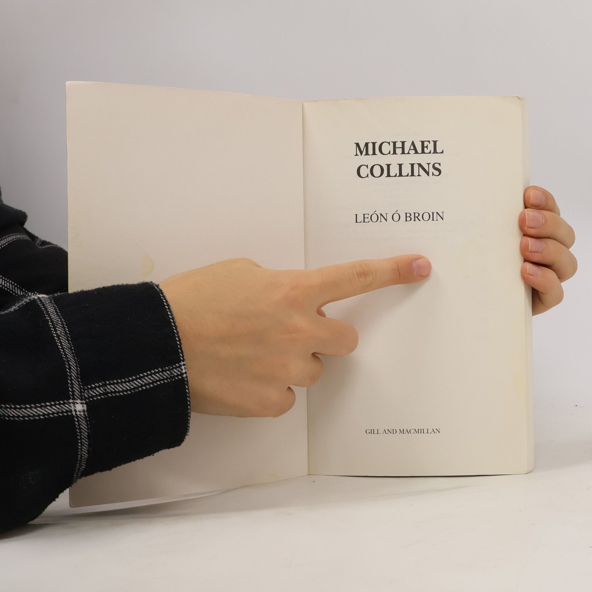 Leon O'Broin Michael Collins