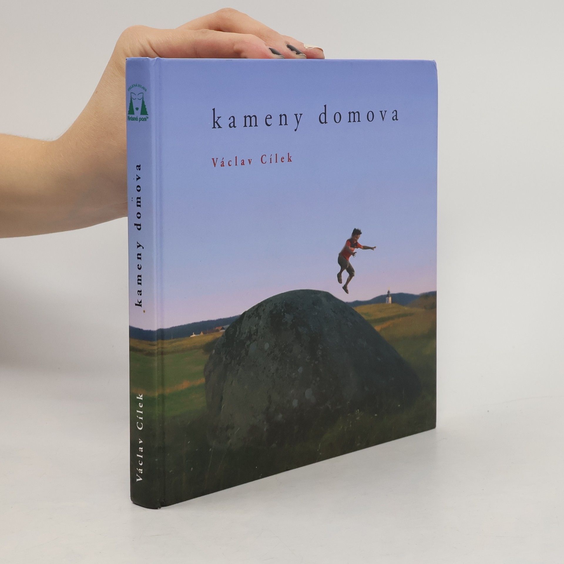 Kameny domova