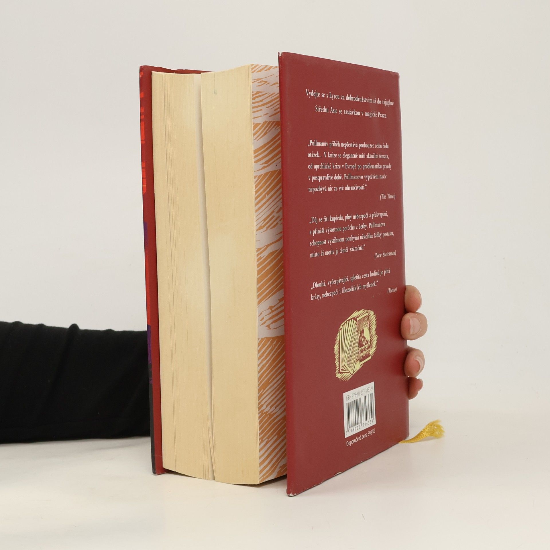 Philip Pullman Tajné společenství