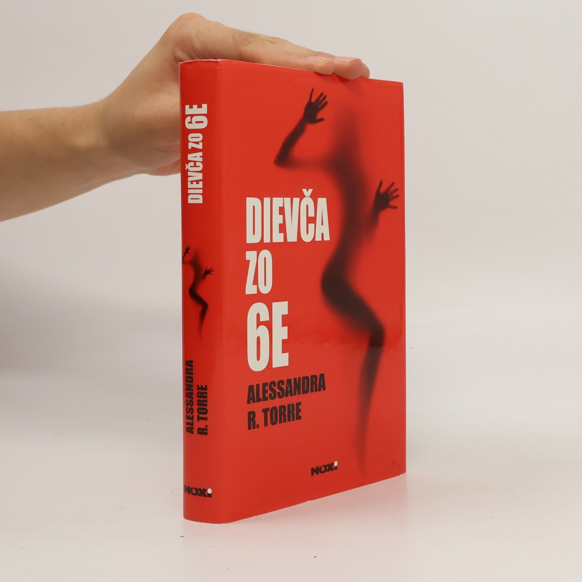 Dievča zo 6E