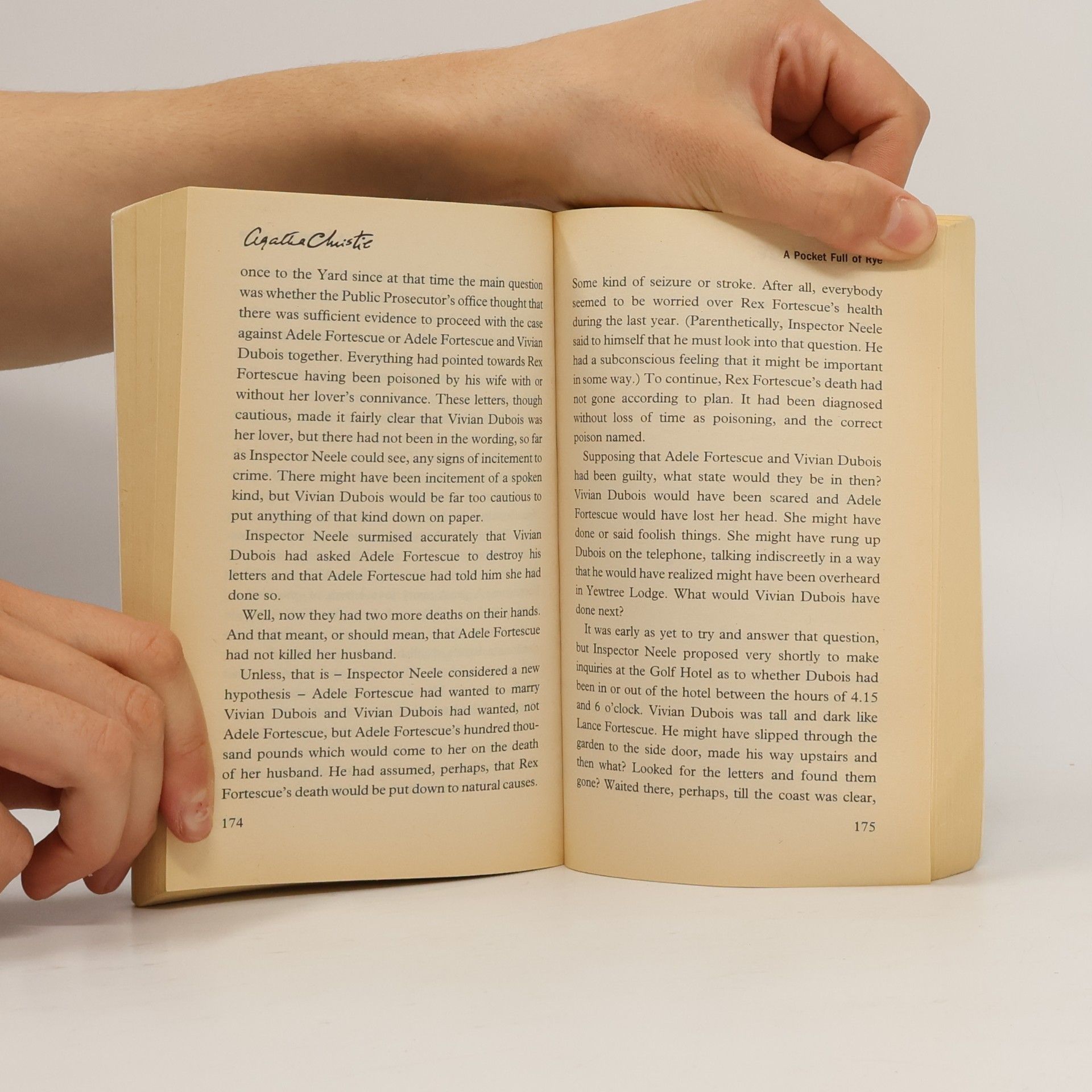 Agatha Christie A pocket full of rye