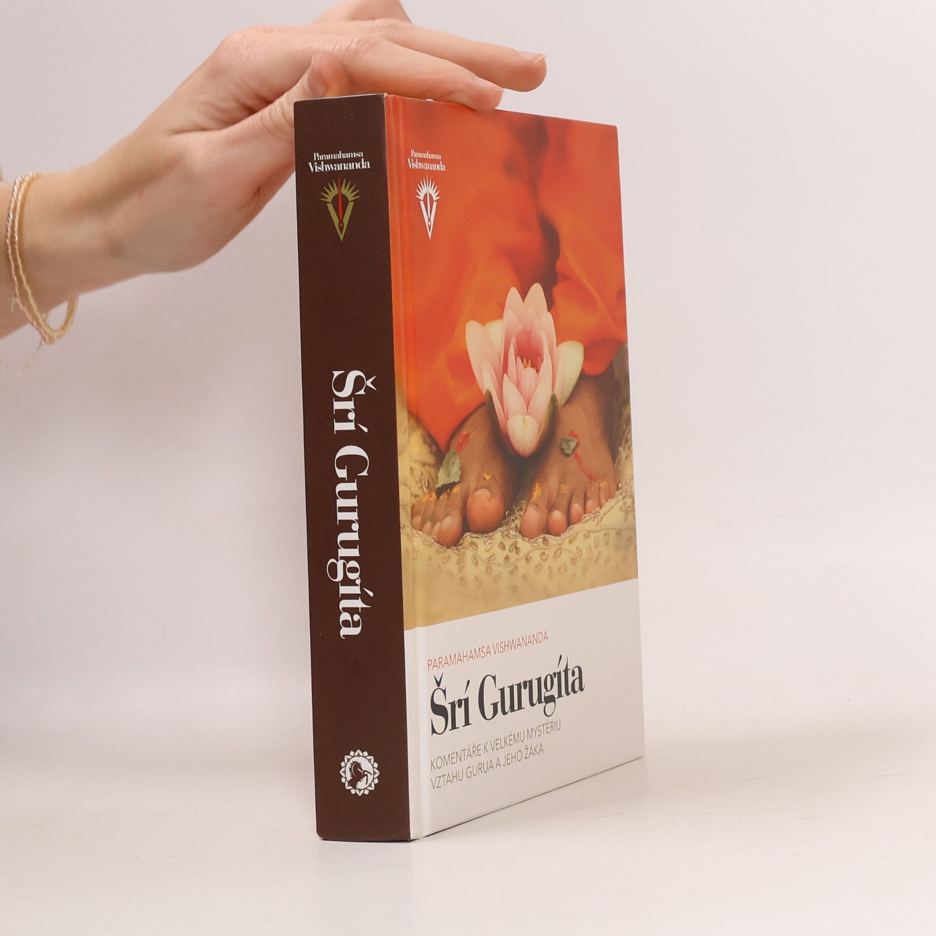 Vishwananda Šrí Gurugíta. Komentáře k velkému mystériu, vztahu Gurua a jeho žáka