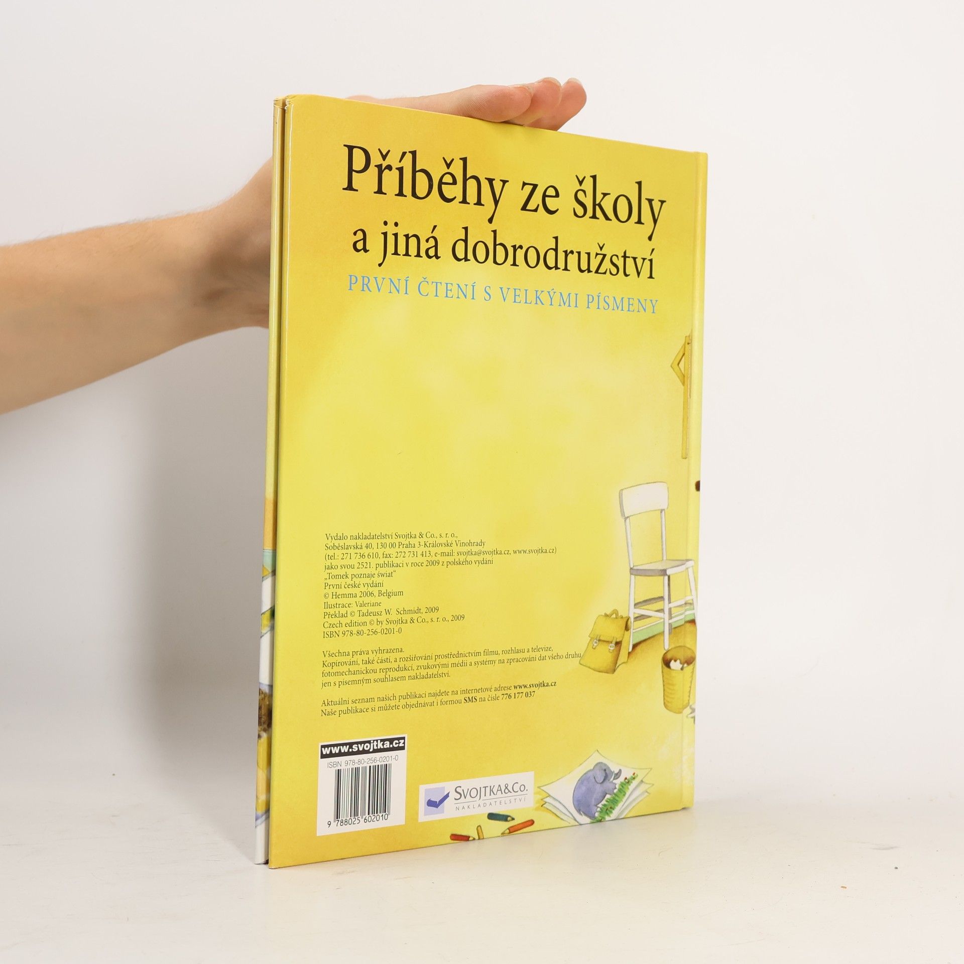 Valériane Macías Příběhy ze školy a jiná dobrodružství. První čtení s velkými písmeny