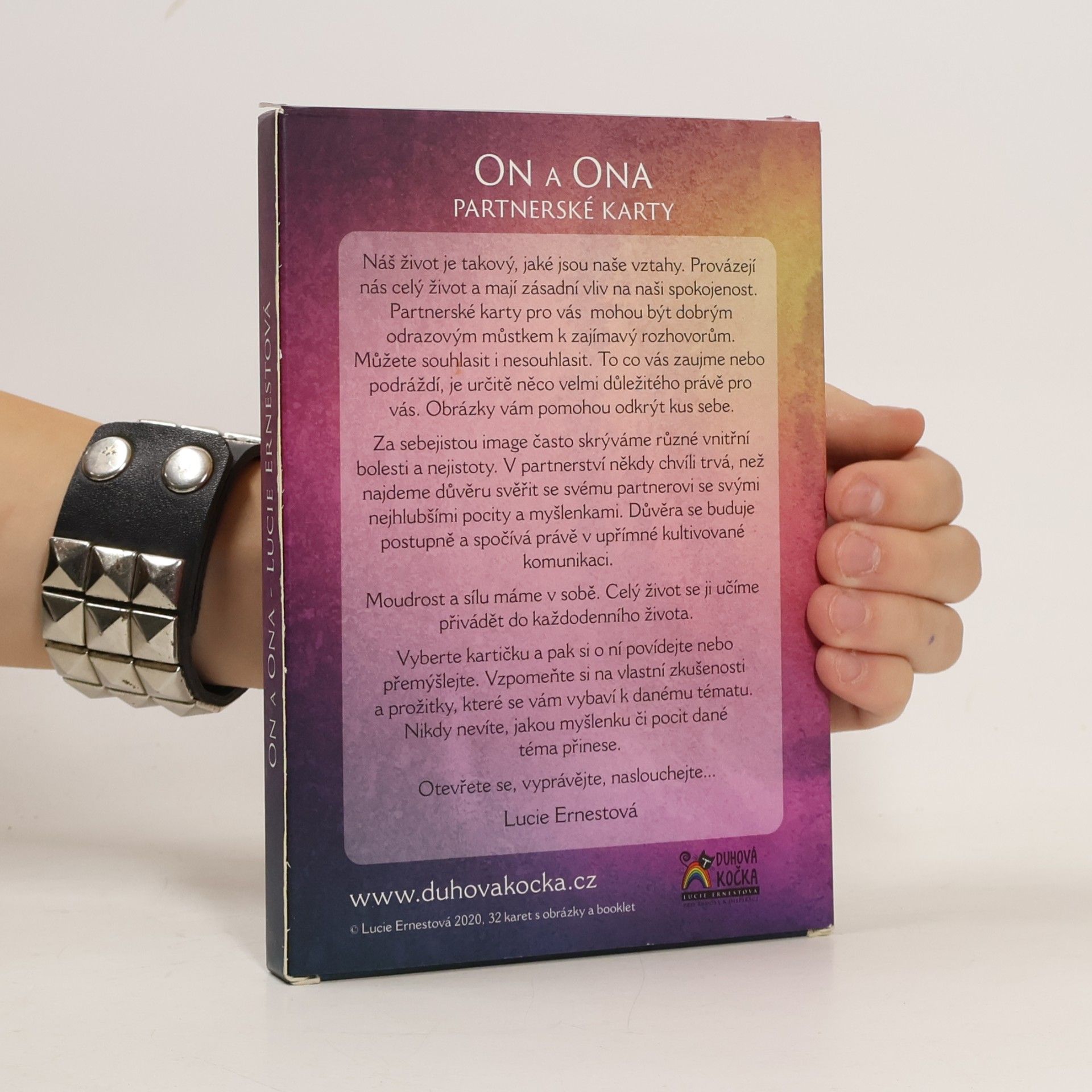 Lucie Ernestová On a ona