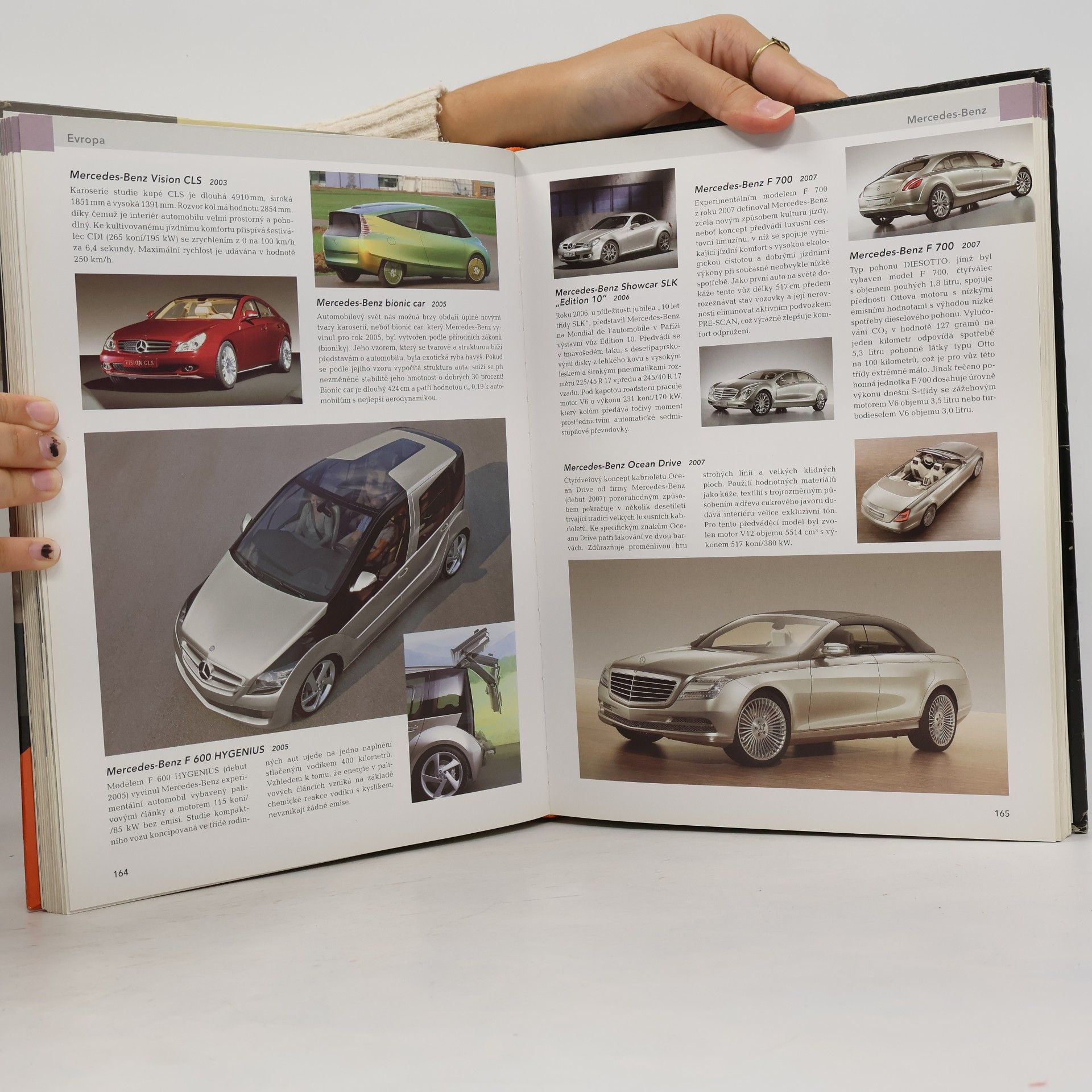 Reinhard Lintelmann 1000 modelových automobilů